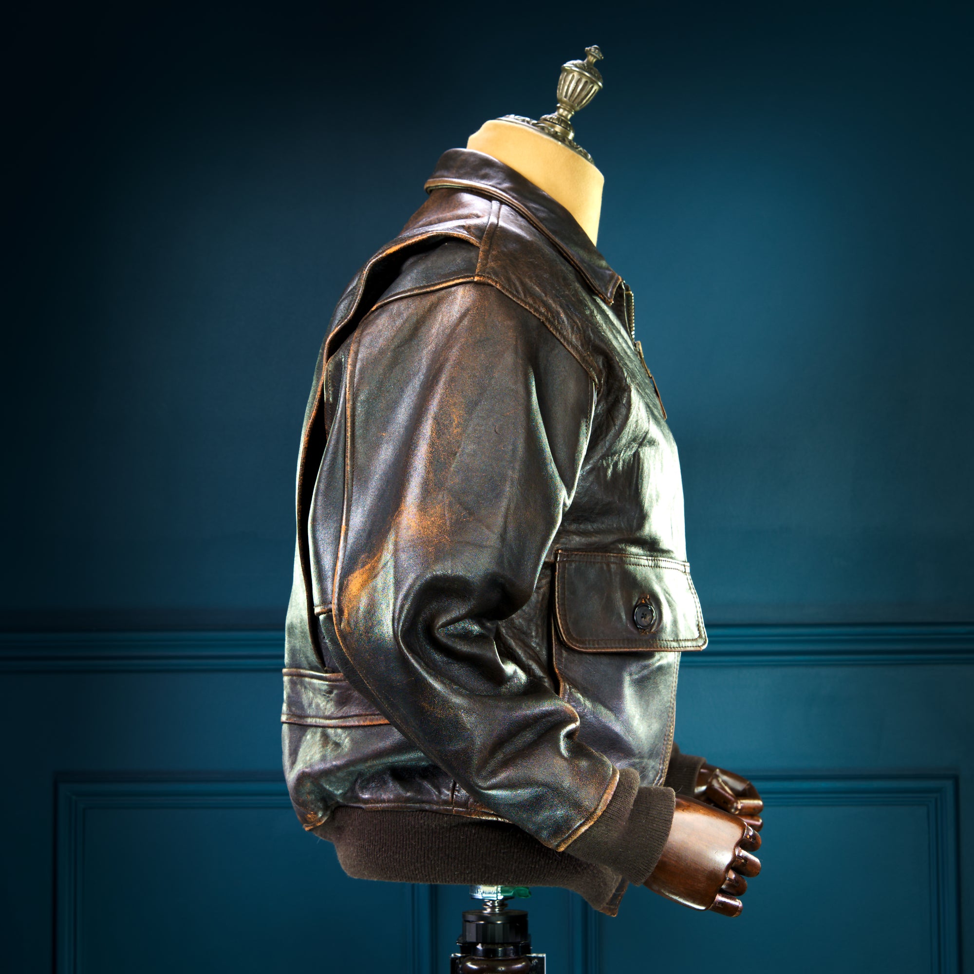 Vintage 1980s Avirex G1 Sheepskin Brown Bomber Flight Leather Jacket “L”