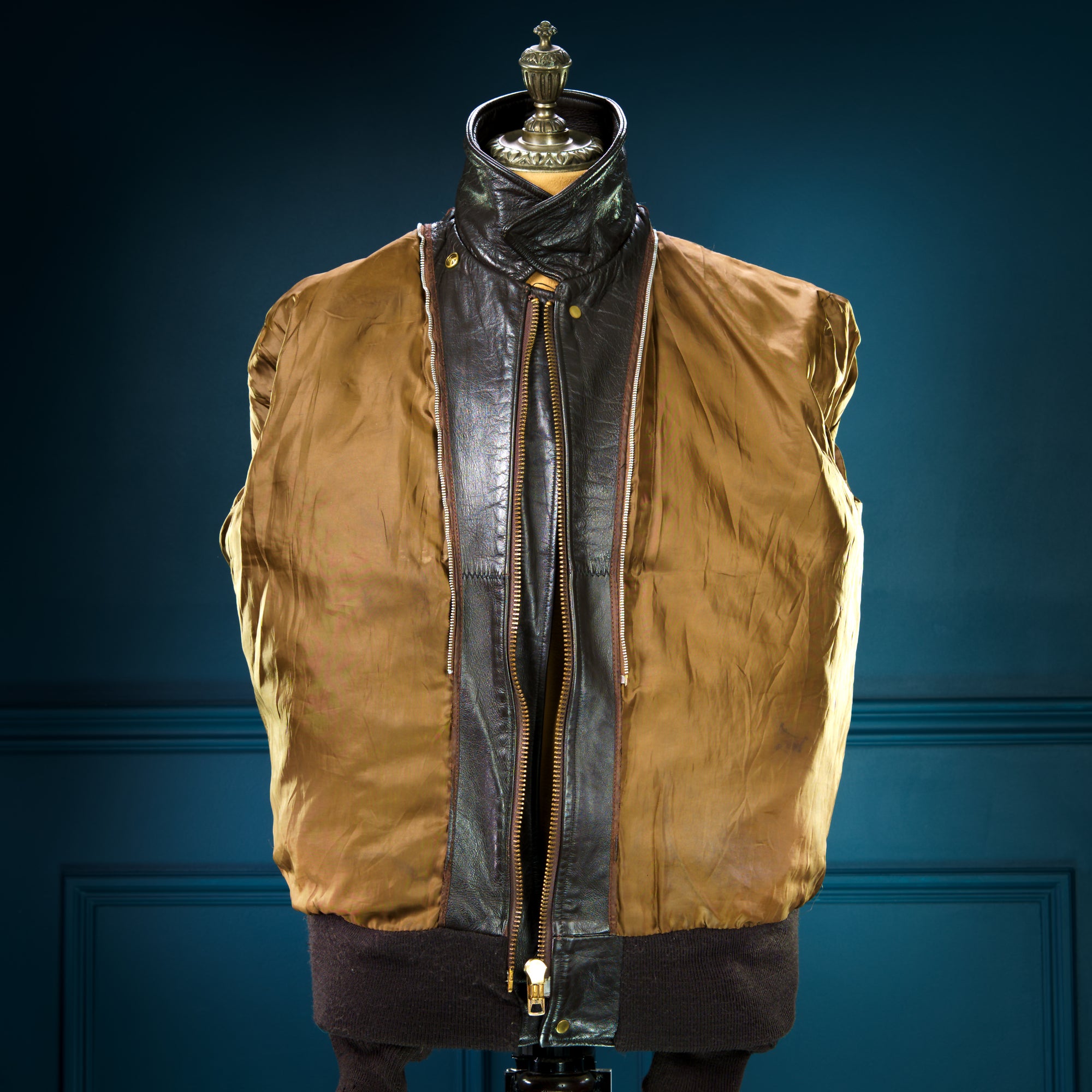 Vintage 1980s Schott 184SM A2 Brown Bomber Flight Leather Jacket “M”