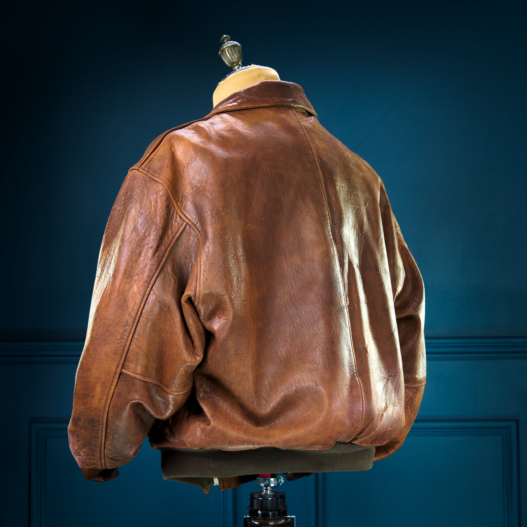 Vintage 1970s Avirex A2 Sheepskin Brown Bomber Flight Leather Jacket “XL”