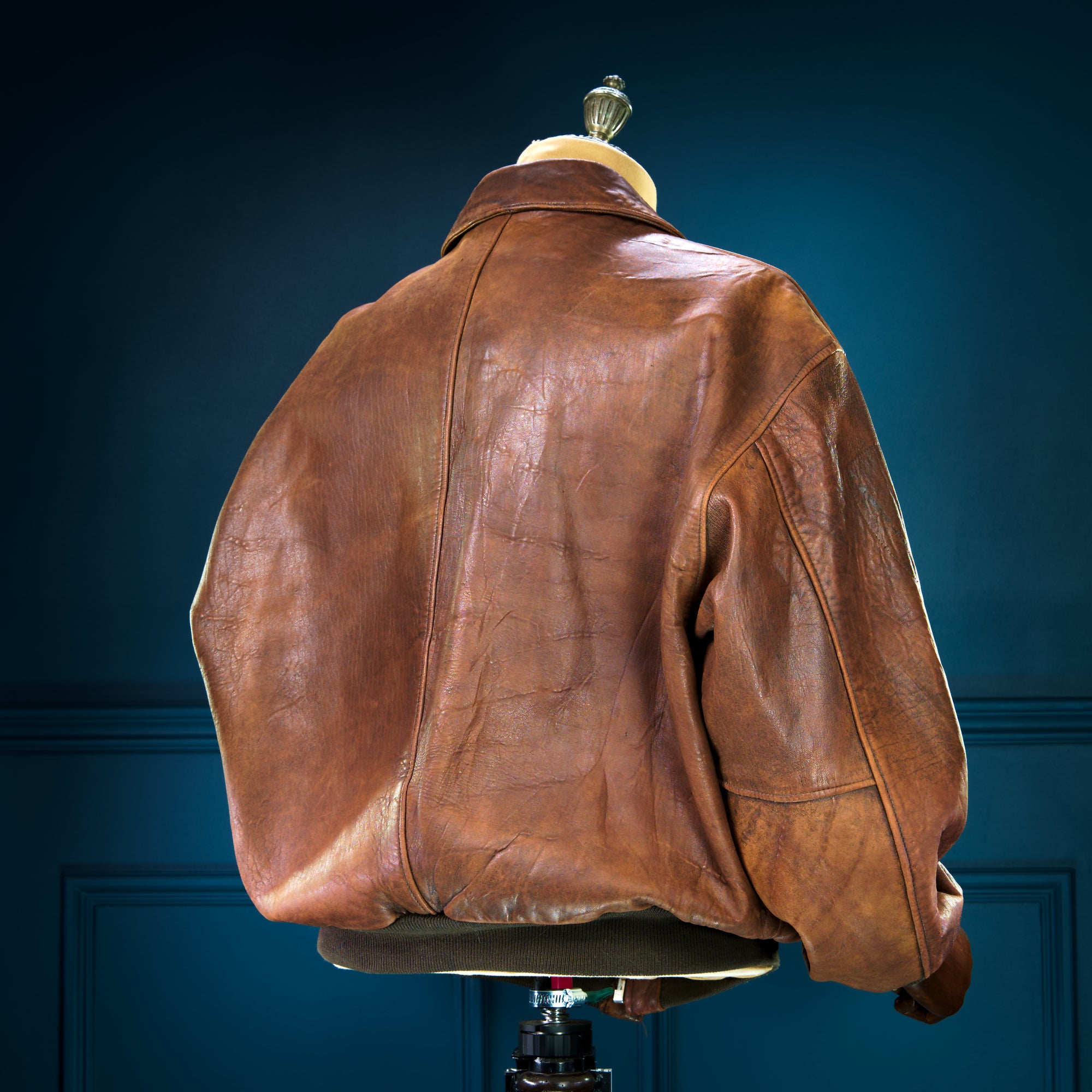 Vintage 1970s Avirex A2 Sheepskin Brown Bomber Flight Leather Jacket “XL”