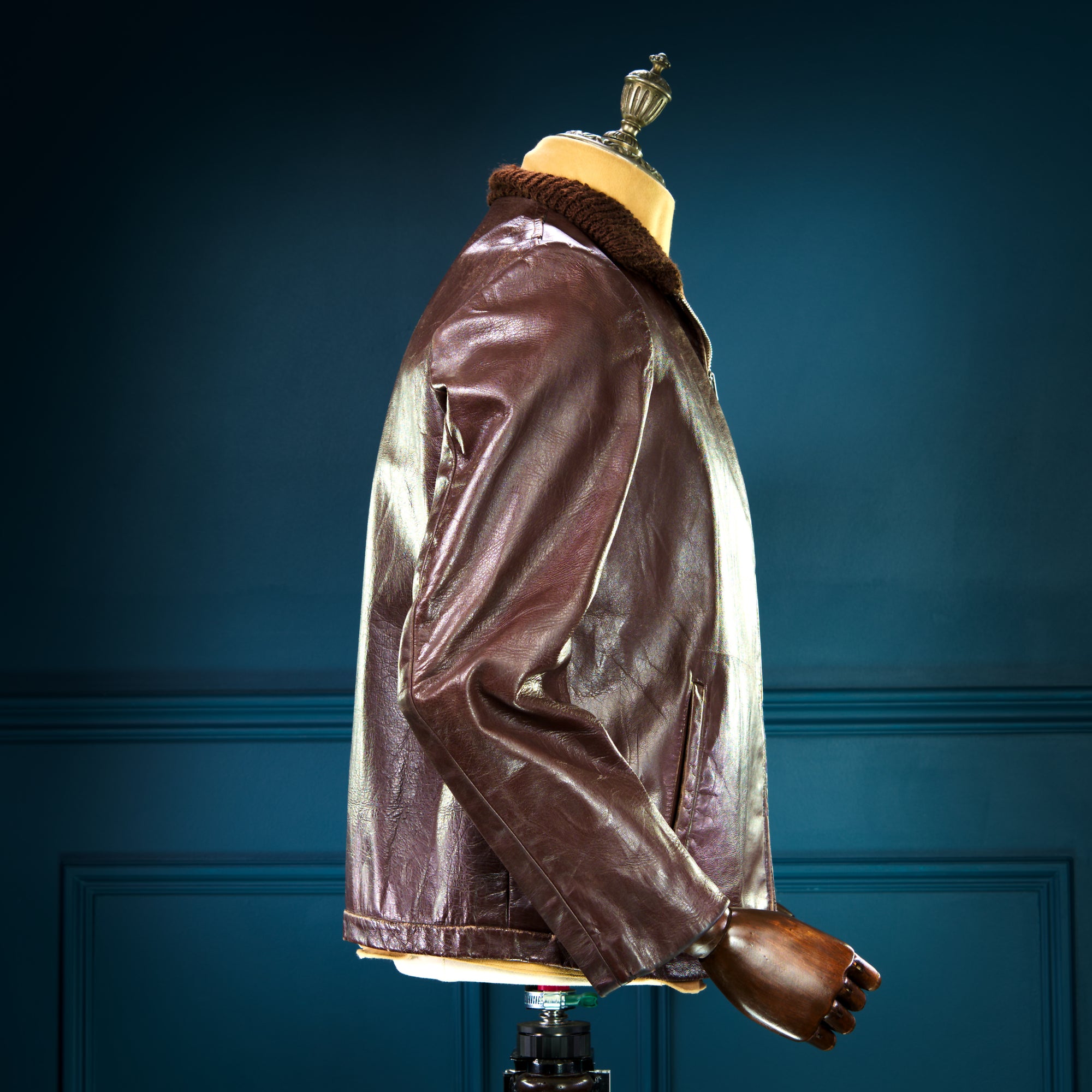 Vintage 1940s WW2 Czech Horsehide Flight Aviator Windbreaker Leather Jacket “M”