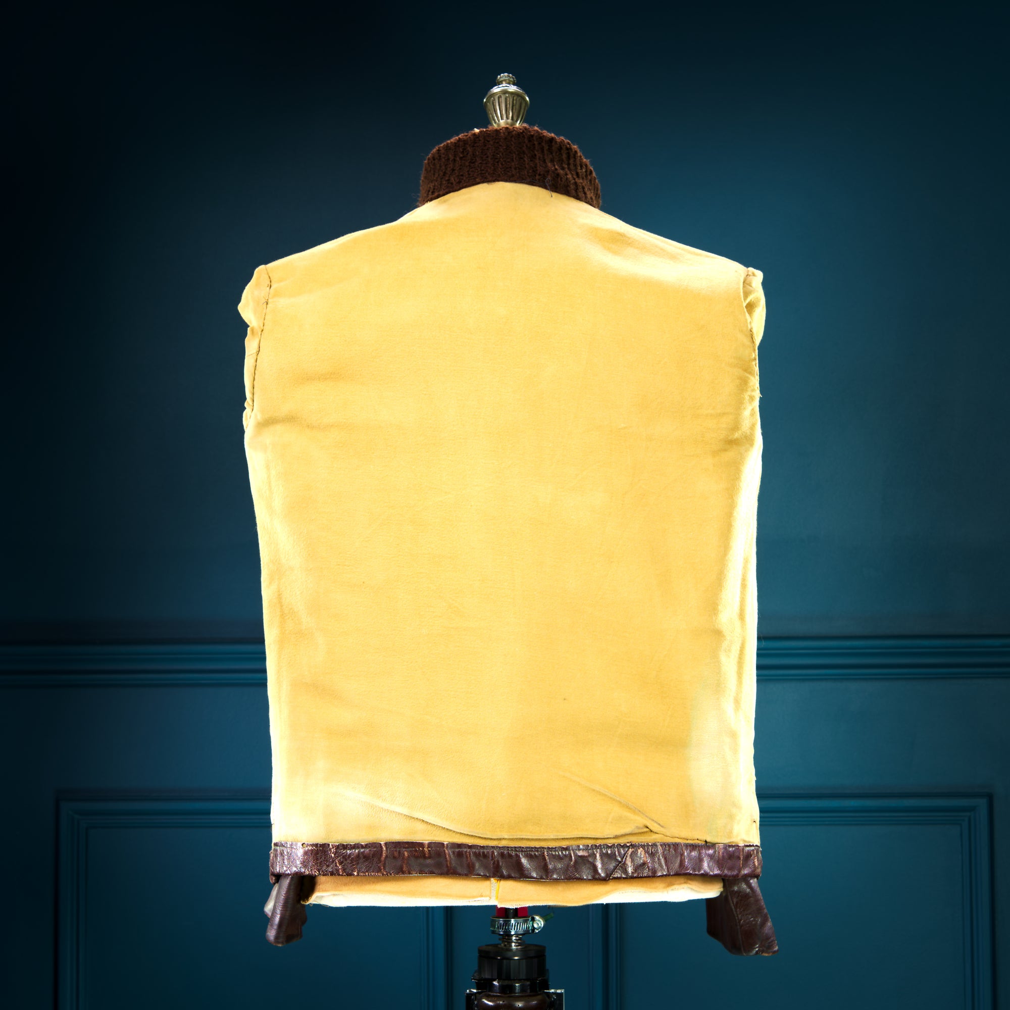 Vintage 1940s WW2 Czech Horsehide Flight Aviator Windbreaker Leather Jacket “M”