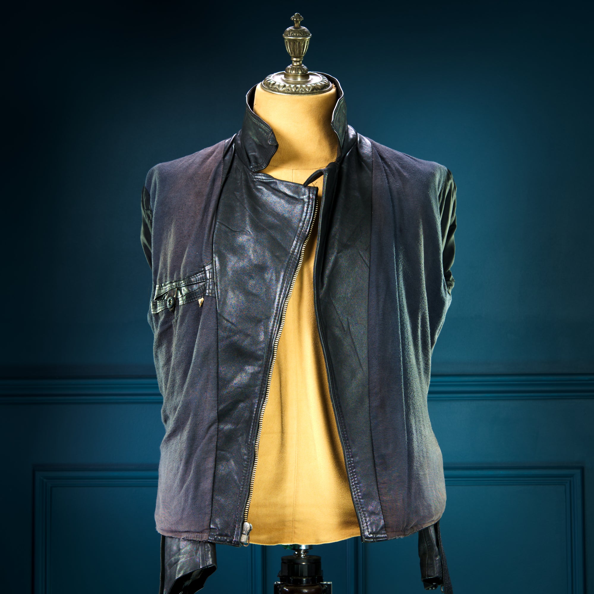 Vintage 1950s German Horsehide Black Biker Aviator Moto Leather Jacket “M”