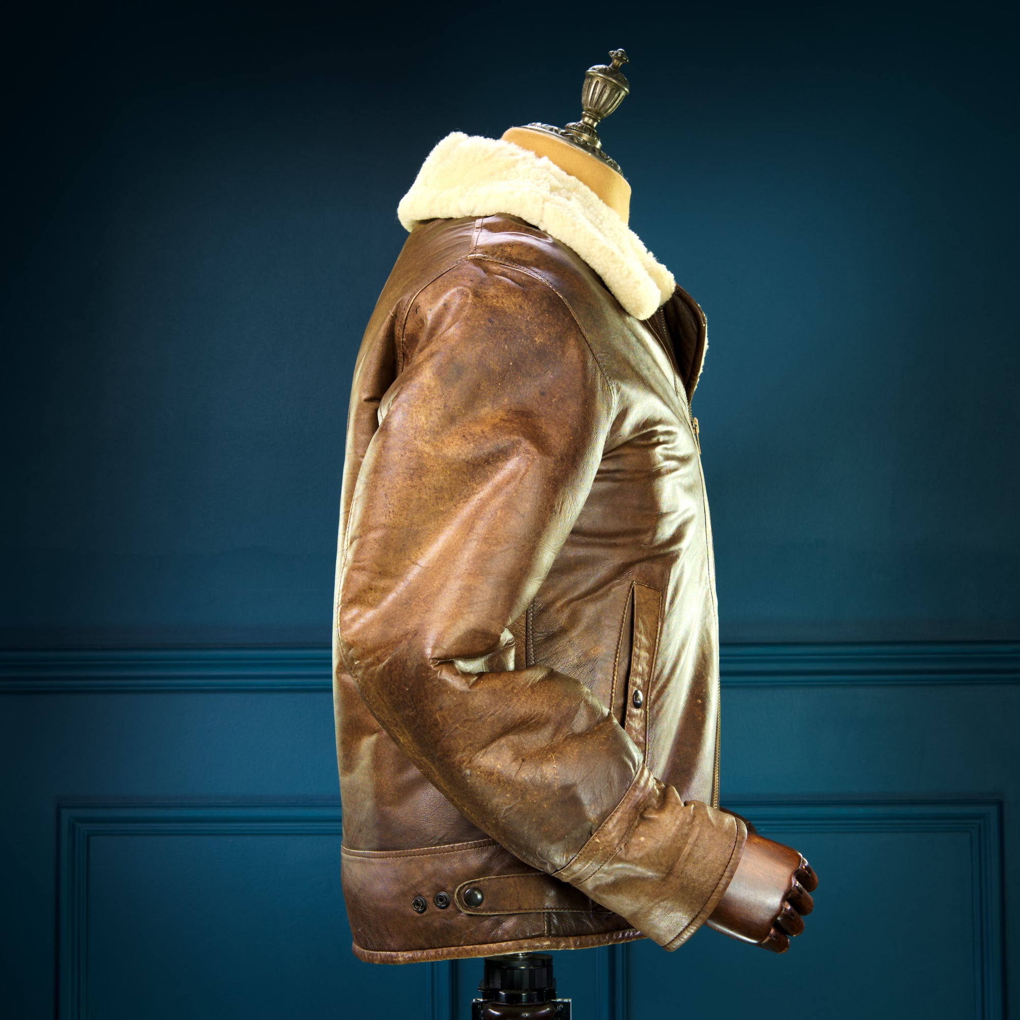 Vintage 80s Sheepskin Fur Flight Aviator Bomber Leather Jacket Coat “M"