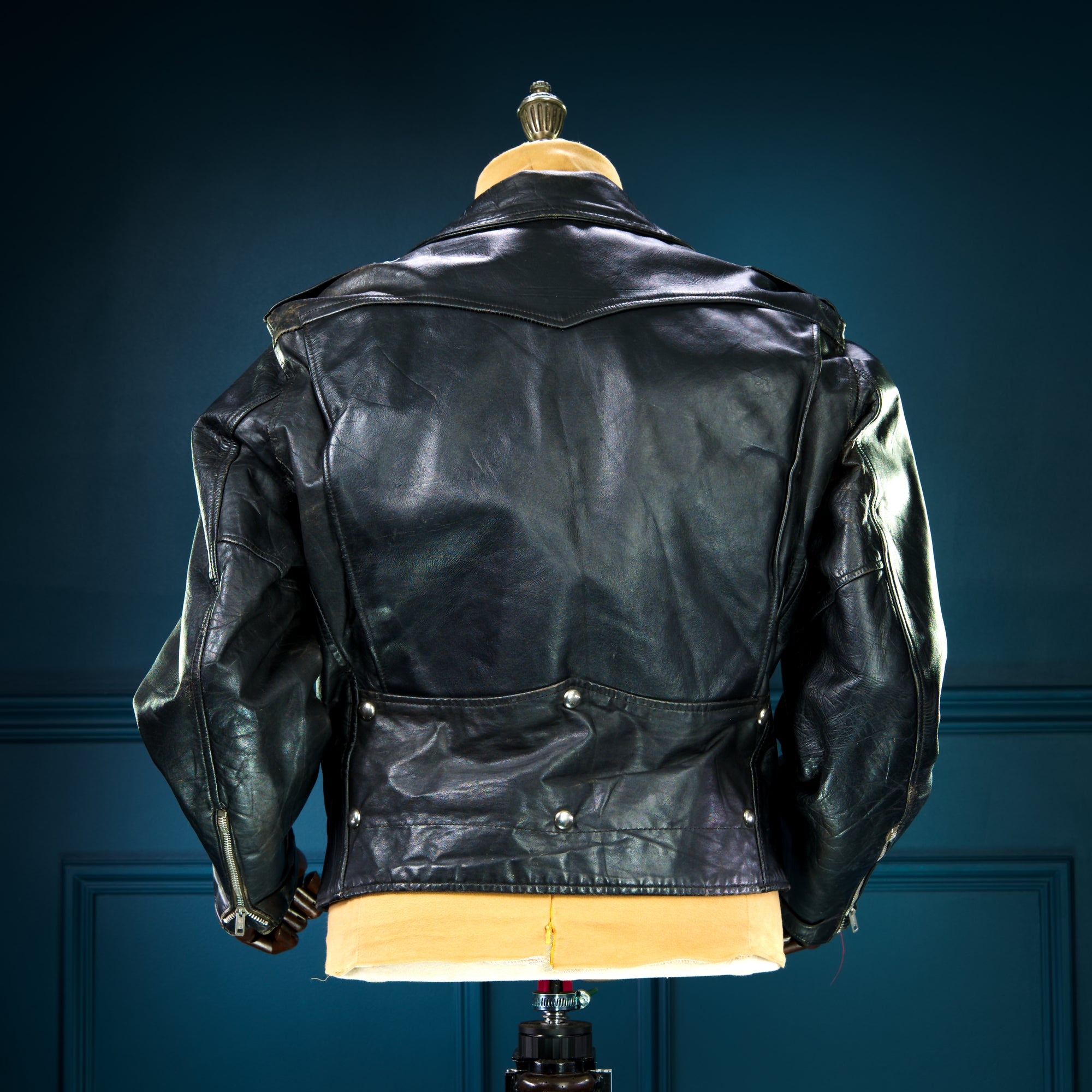 Vintage 1960s Sears Oakbrook Steerhide D Pocket Biker Moto Leather Jacket “M”