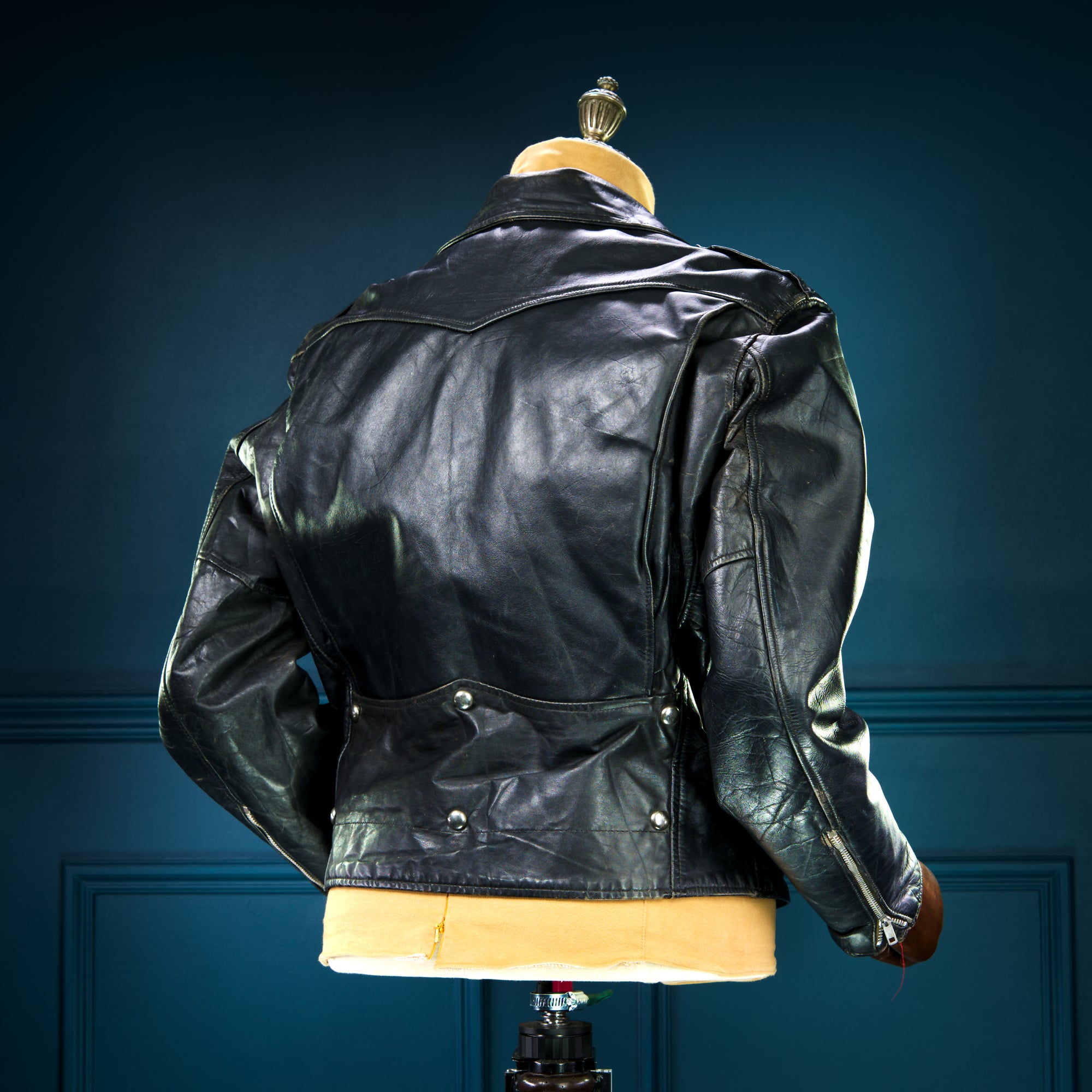 Vintage 1960s Sears Oakbrook Steerhide D Pocket Biker Moto Leather Jacket “M”