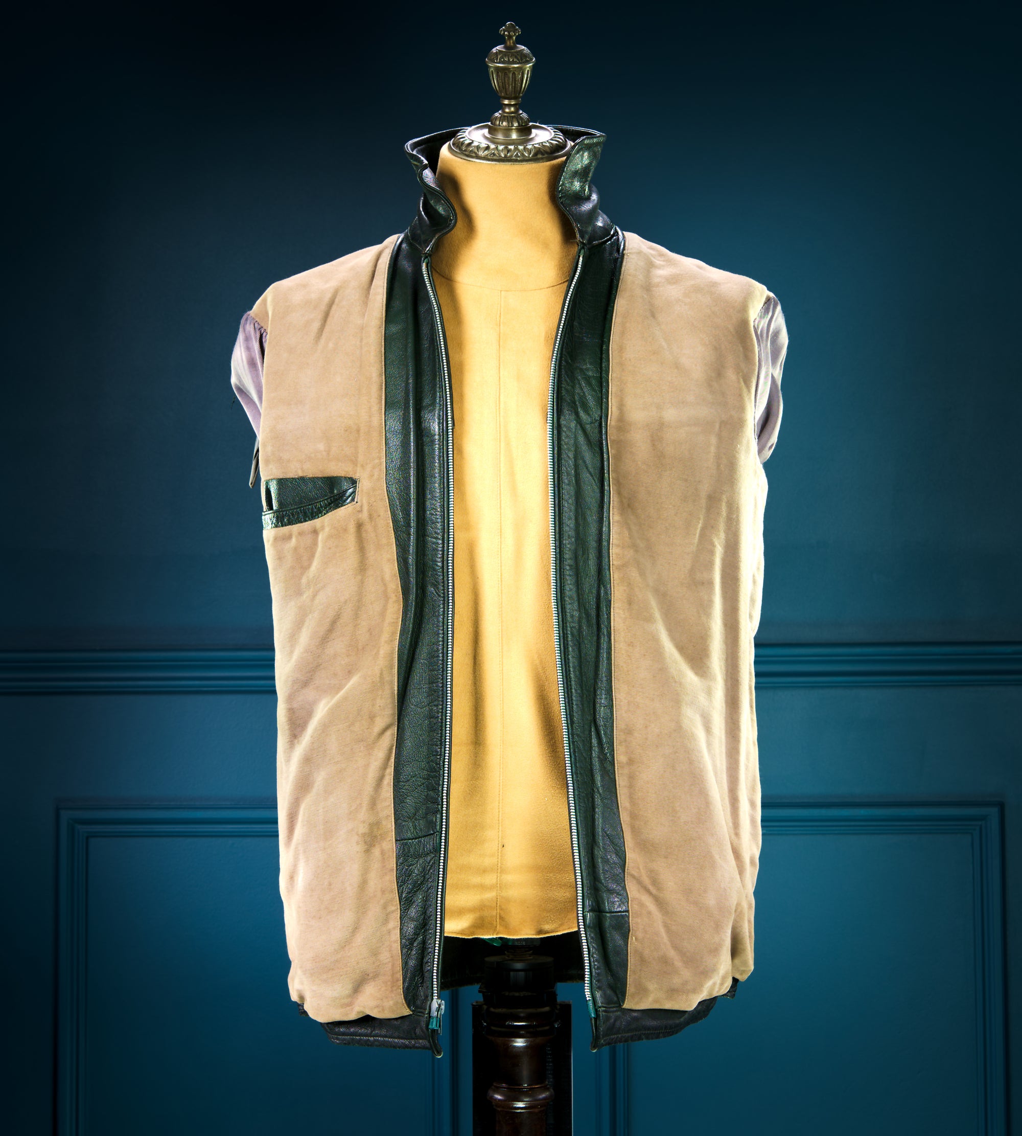 Vintage 1950s Cold War East German Biker Dispatch Worker Leather Jacket “M”