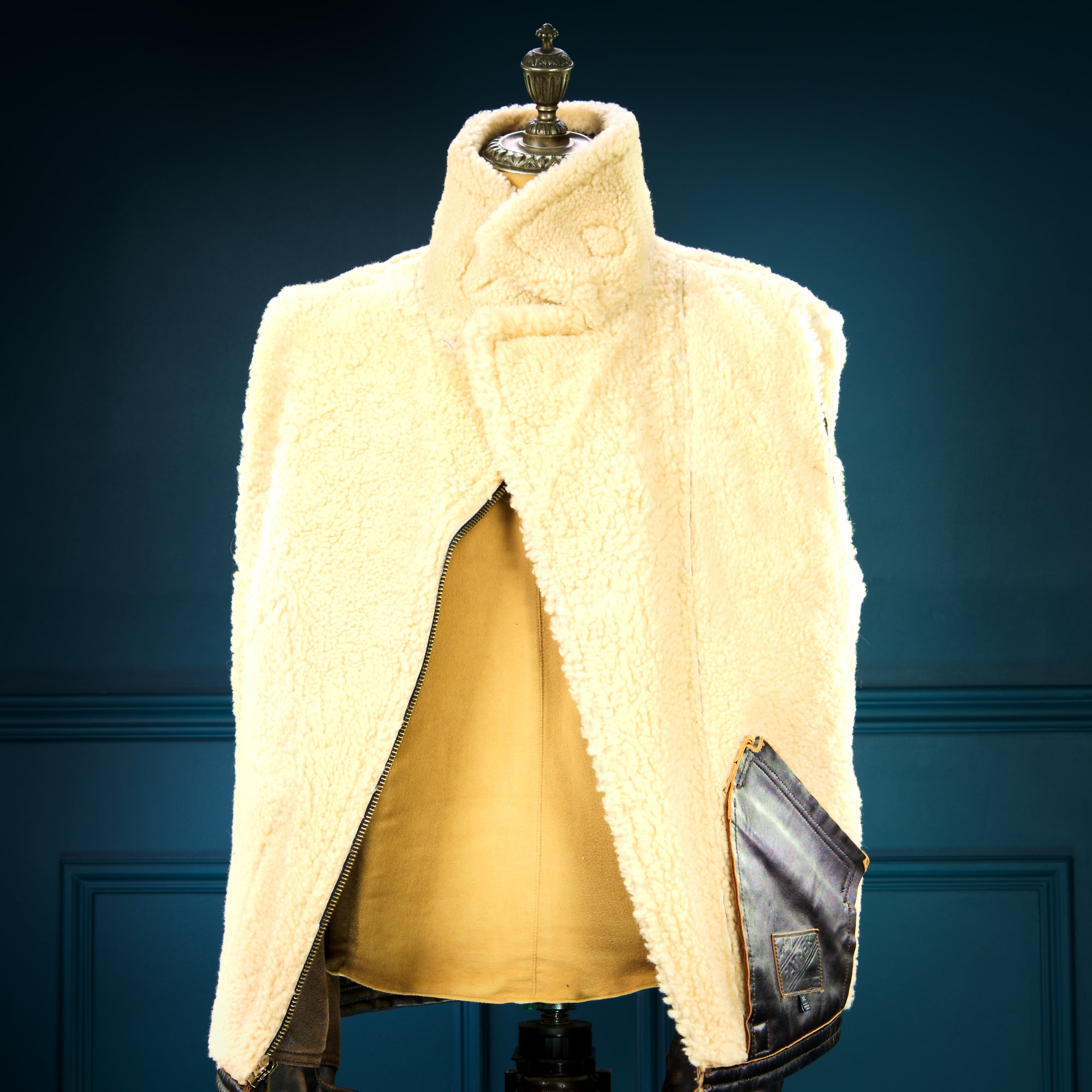 Brand New Nuremberg 1930s Style Sheepskin Aviator Flight Leather Jacket “M"