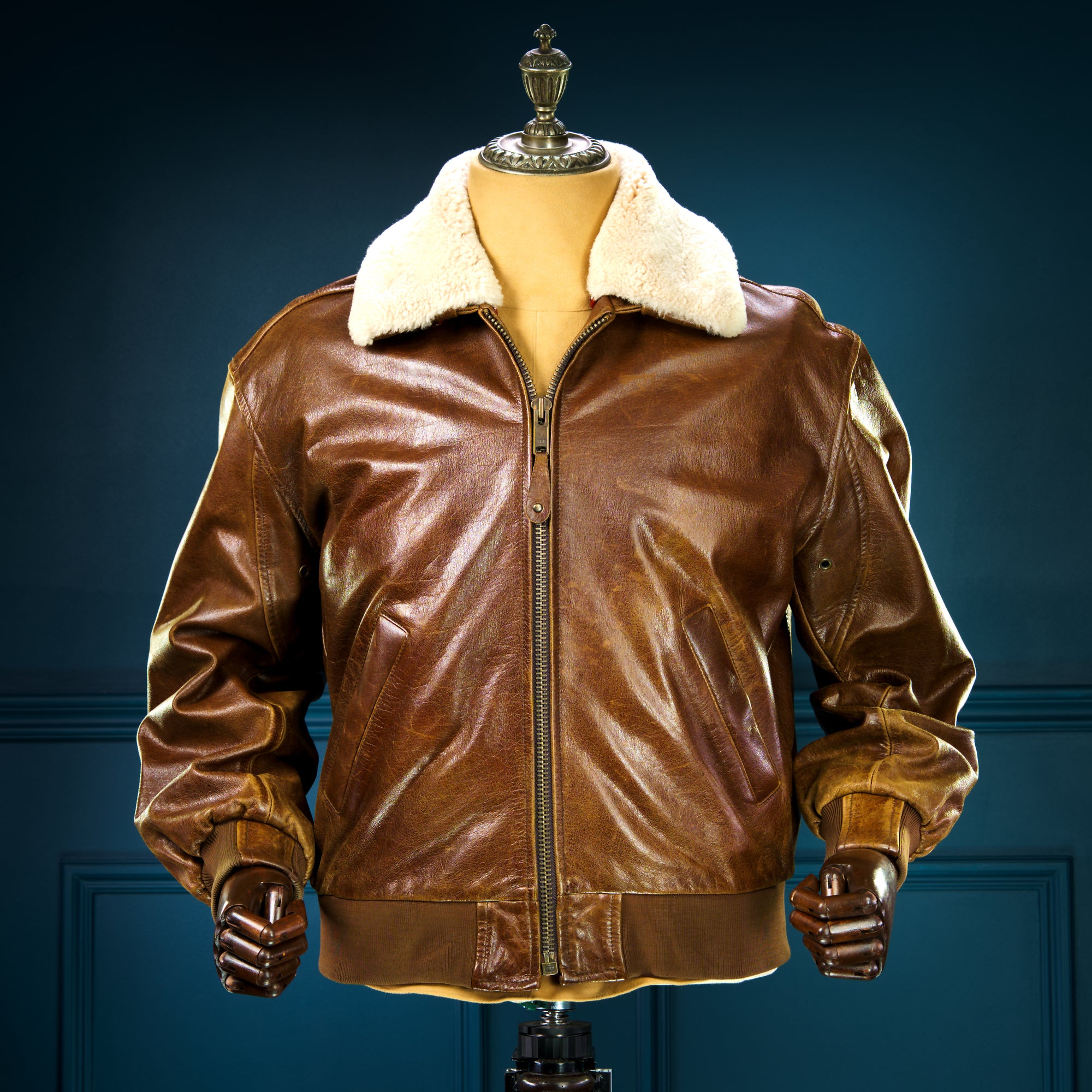 Vintage 90s German Buffalo Flight Bomber Aviator Leather Jacket Fur Collar “M”