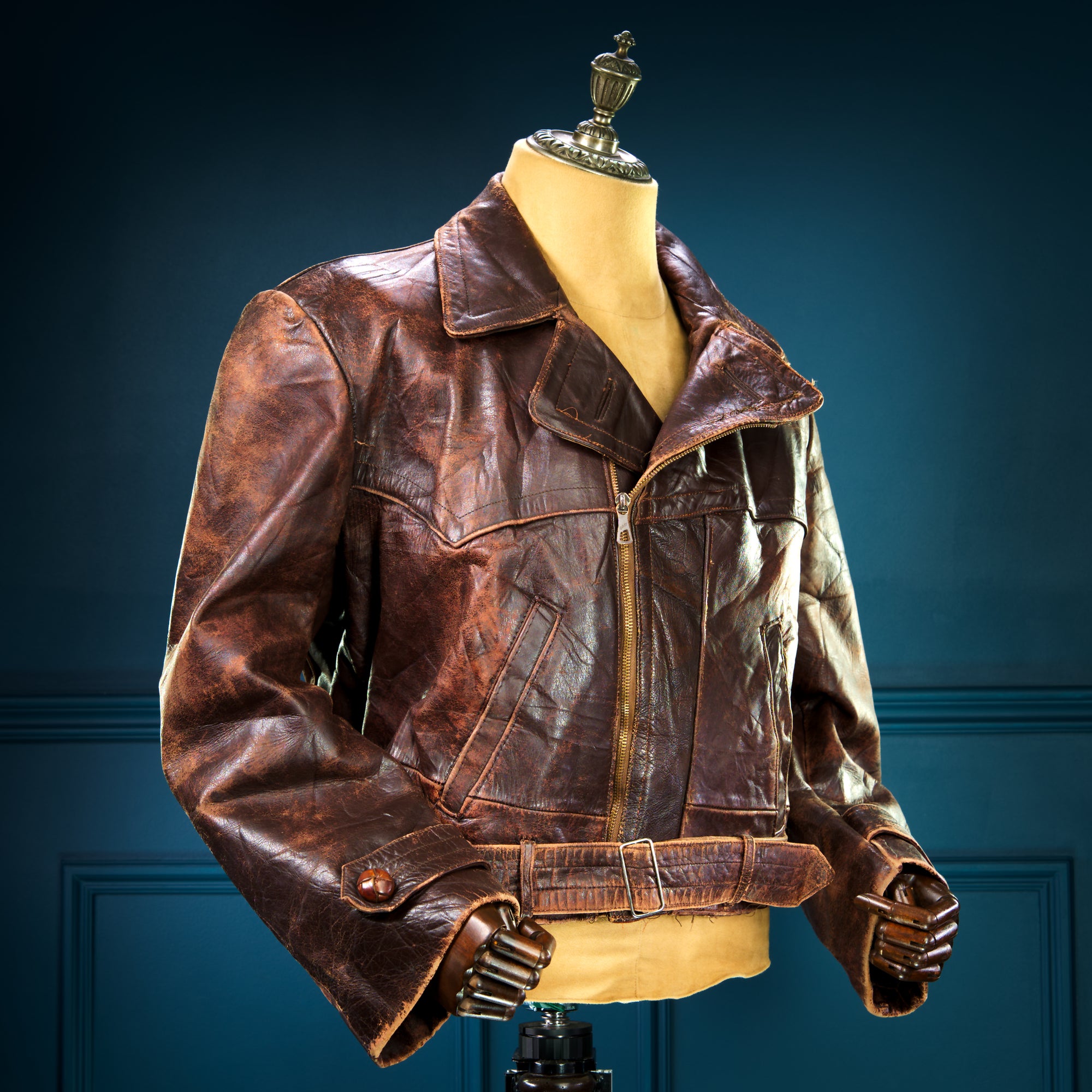 Vintage 1940s WW2 German Horsehide Modified Trenchcoat Biker Leather Jacket “M"