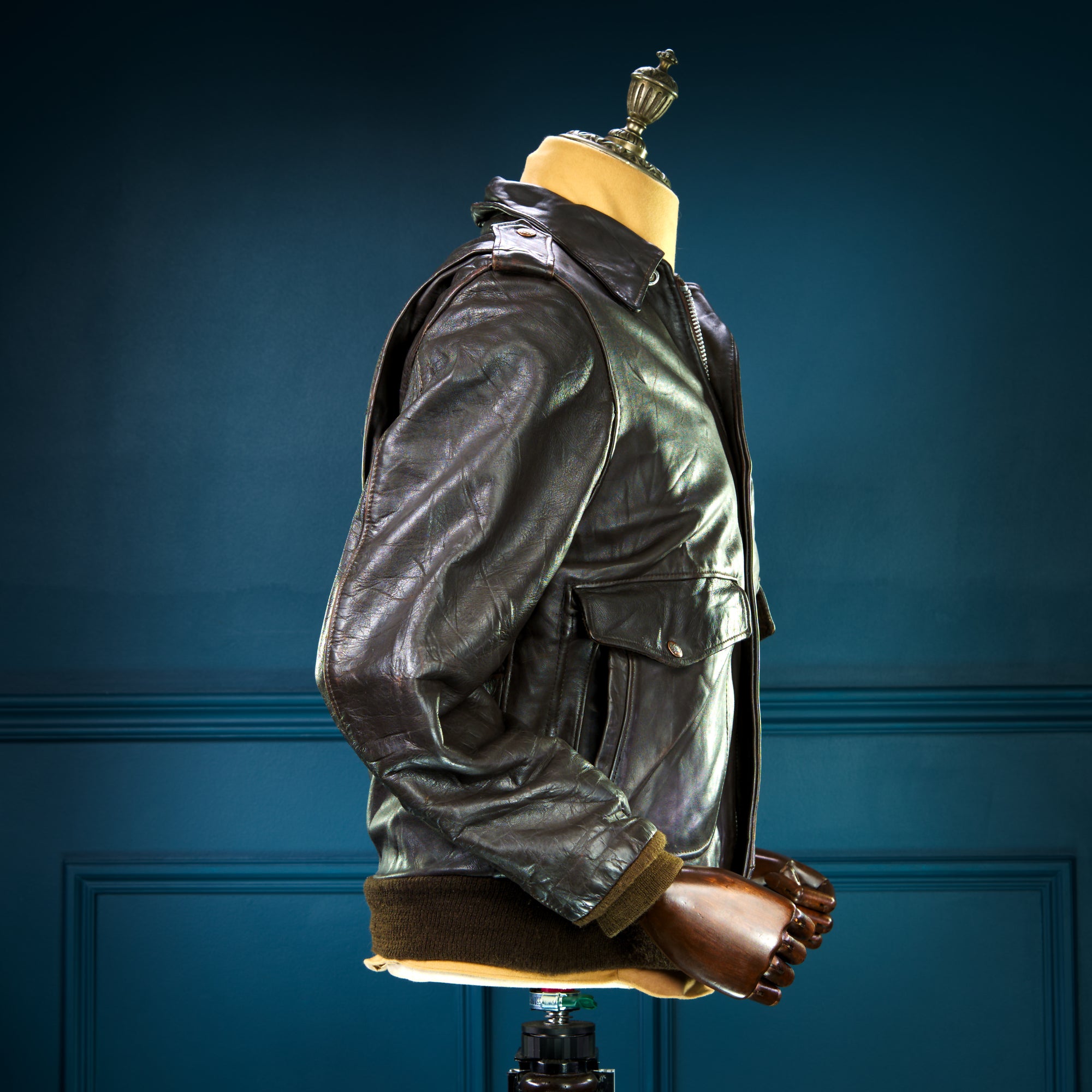 Vintage 1980s Schott 184SM A2 Brown Bomber Flight Leather Jacket “M”