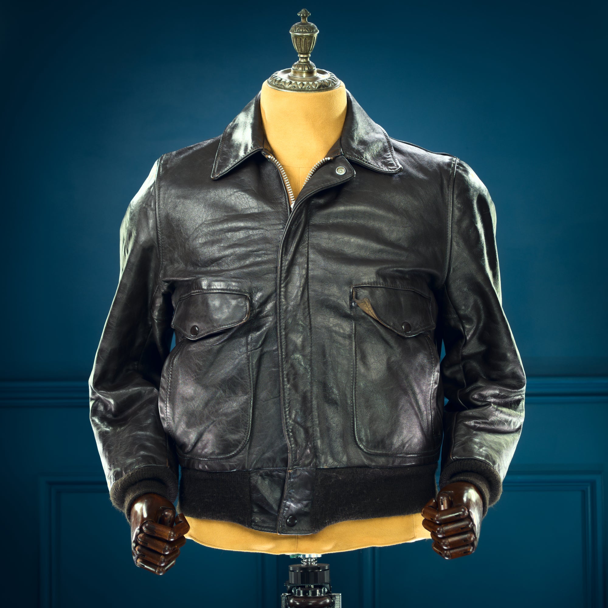 Vintage 1970s Schott IS-674-MS Steerhide A2 Flight Bomber Leather Jacket “M”