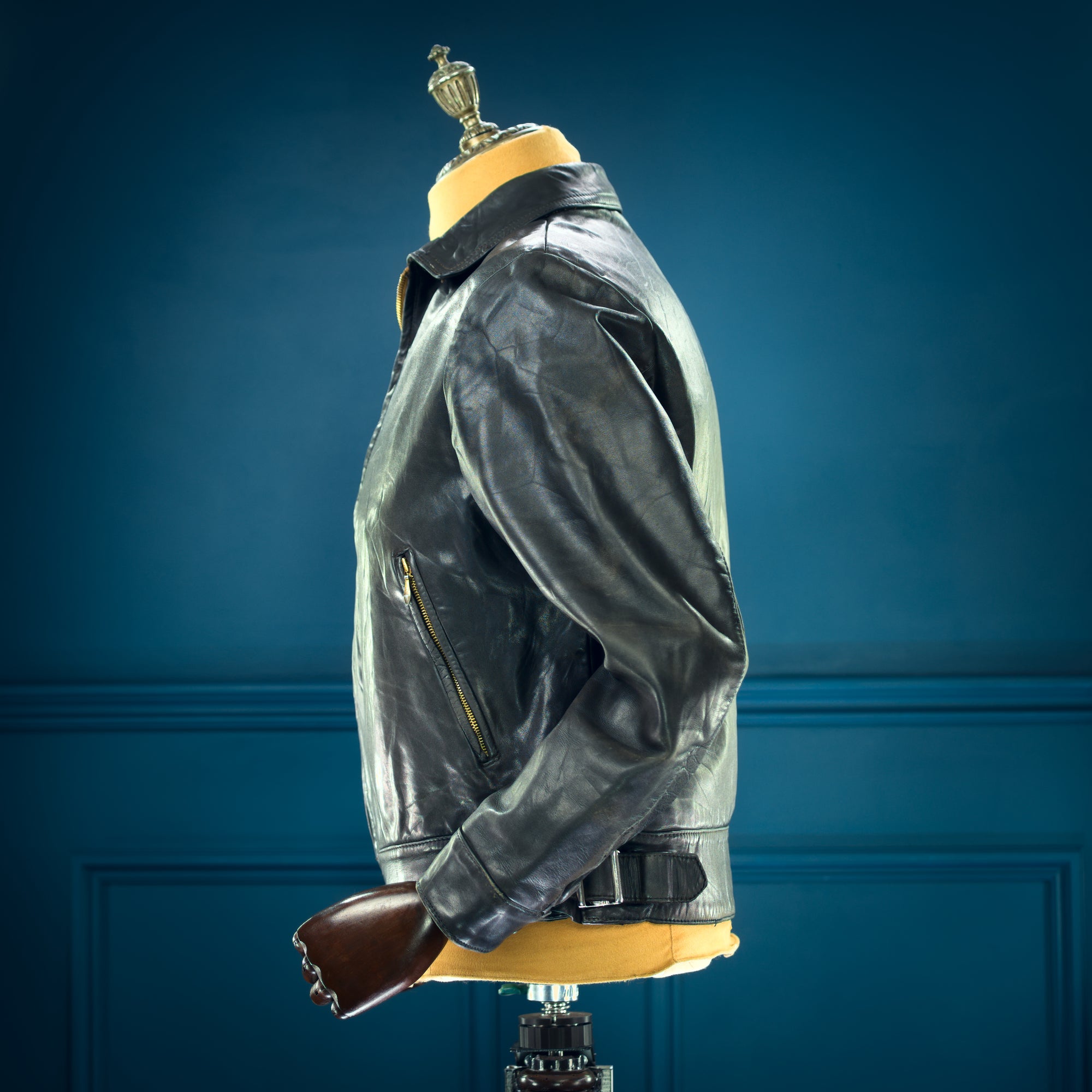 Vintage 1950s German Calfskin Single Rider Highwayman Biker Leather Jacket “M”