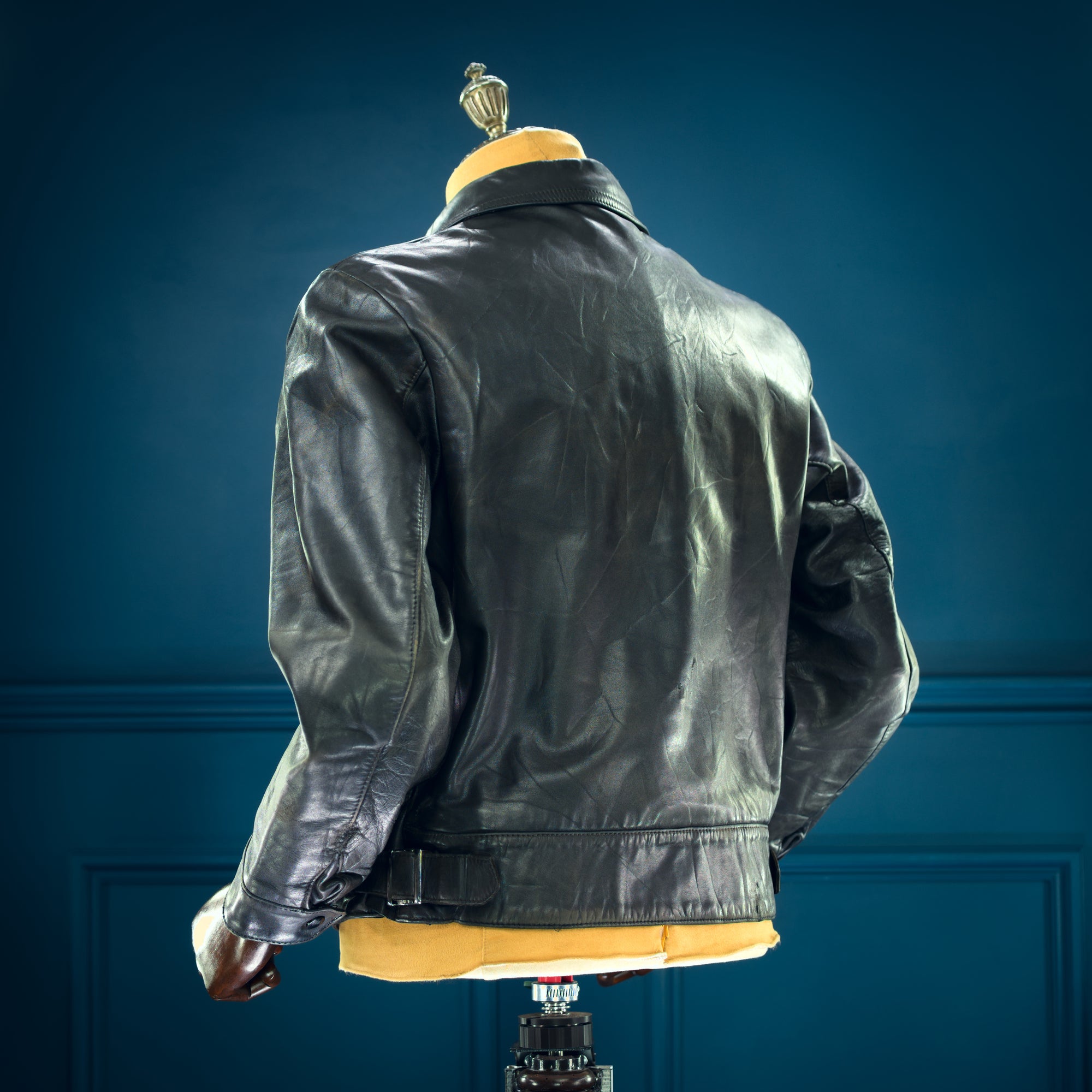 Vintage 1950s German Calfskin Single Rider Highwayman Biker Leather Jacket “M”