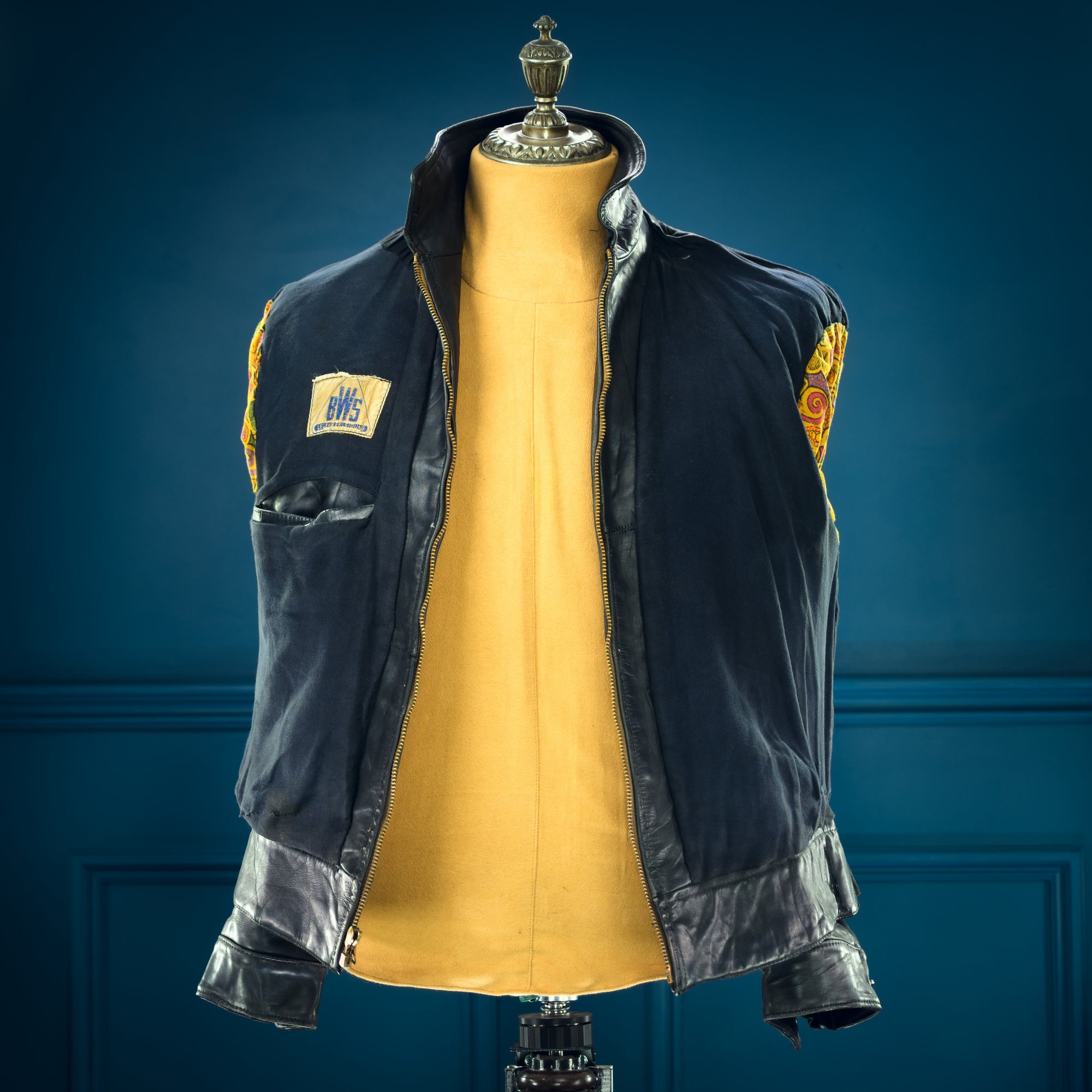 Vintage 1950s German Calfskin Single Rider Highwayman Biker Leather Jacket “M”