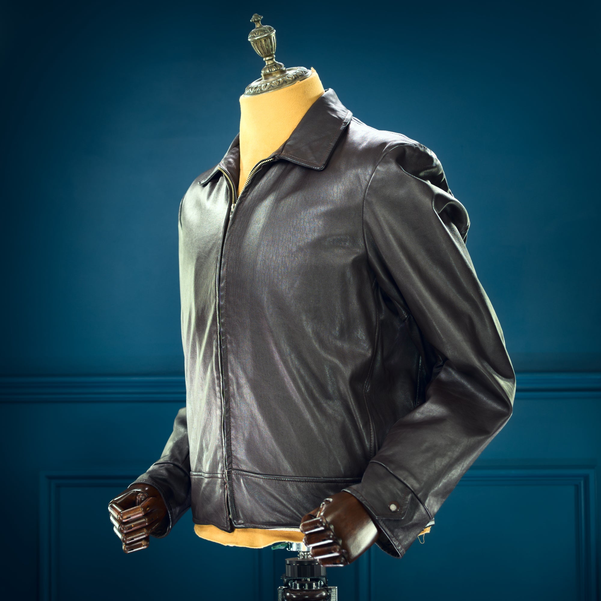 Vintage 1960s Canadian Wild Sheepskin Bomber Flight Aviator Leather Jacket “L”