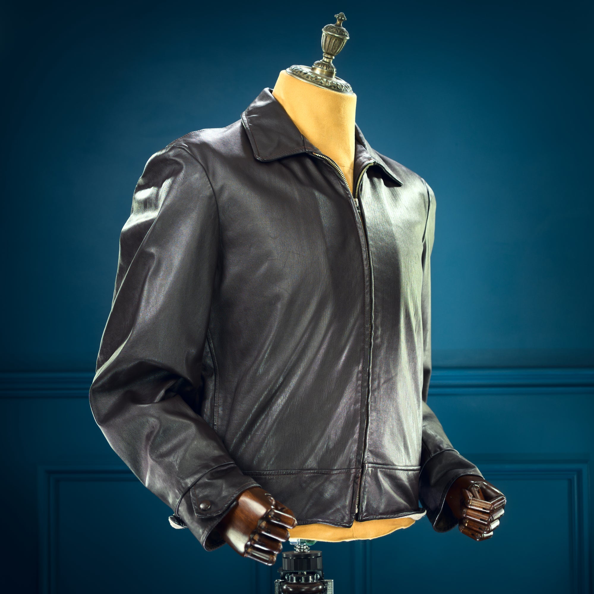 Vintage 1960s Canadian Wild Sheepskin Bomber Flight Aviator Leather Jacket “L”