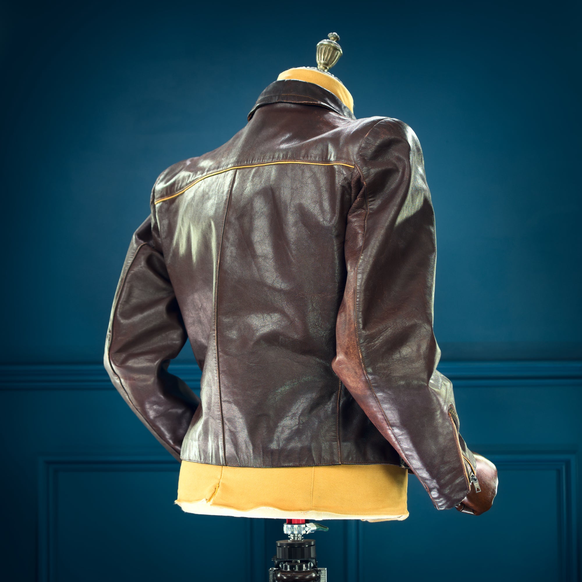 Vintage 1950s East German Racer Biker Motorcycle Sheepskin Leather Jacket “M”