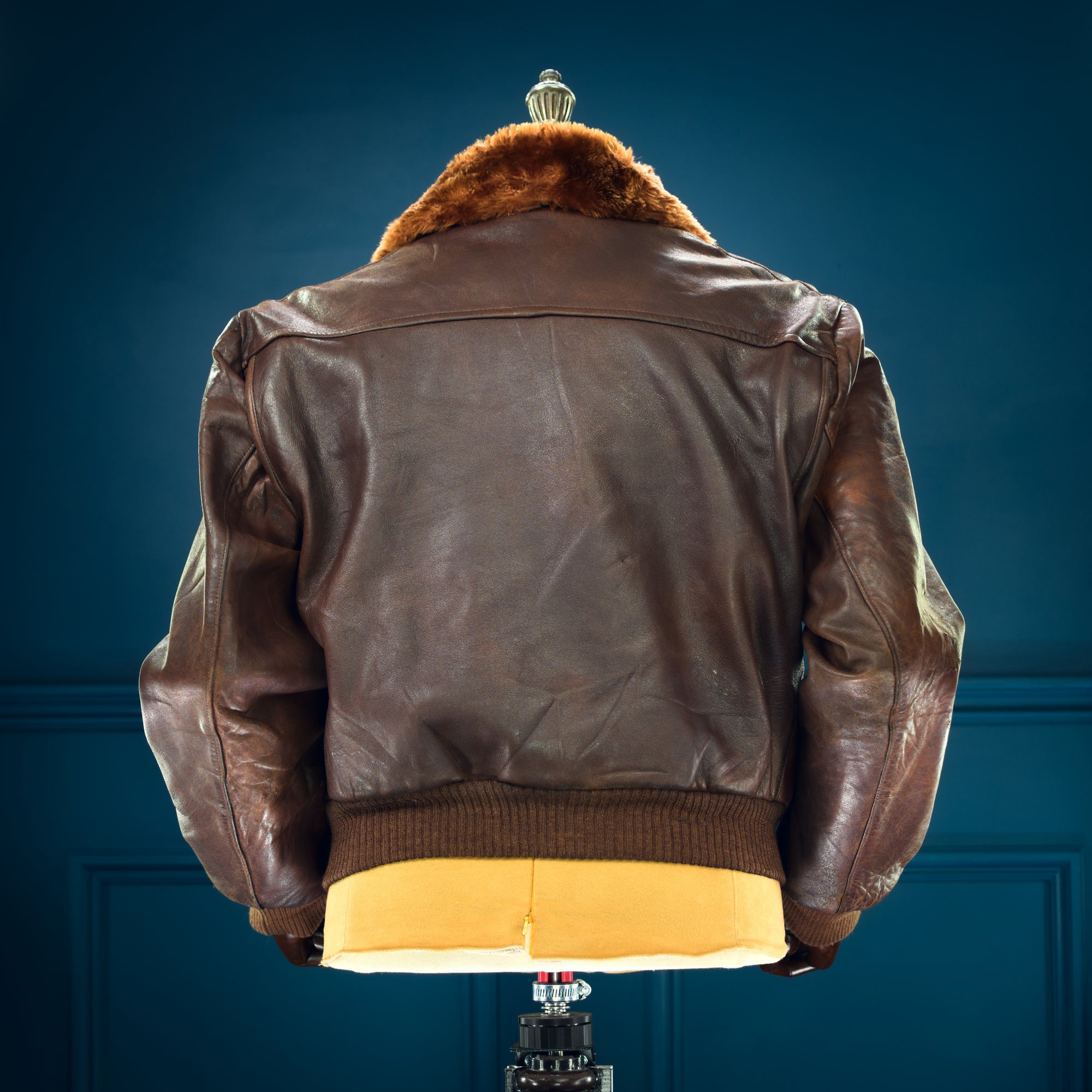 Vintage 1950s French Flight Aviator Bomber Sheepskin Leather Jacket “M”