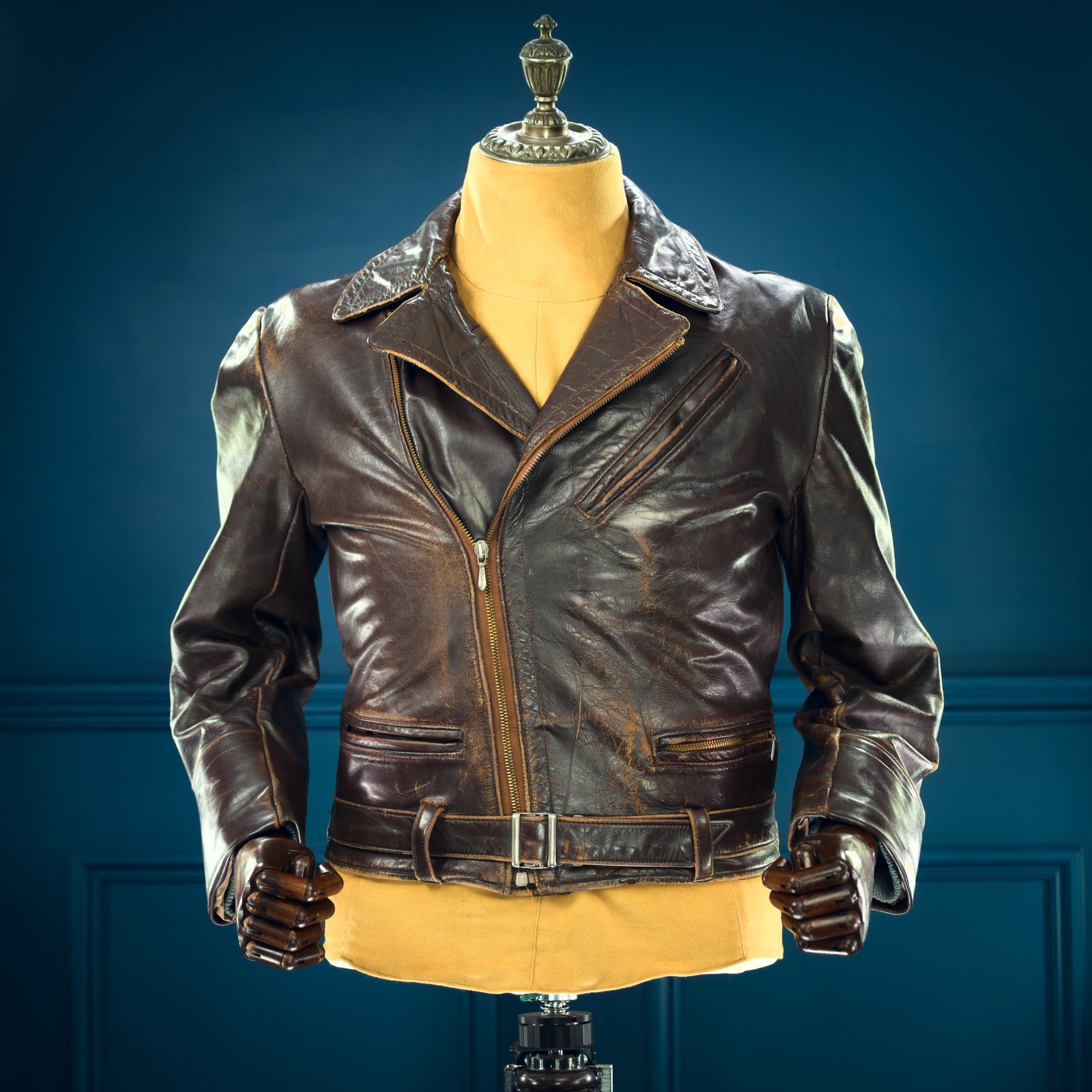 Vintage 1950s West German Calfskin Aviator Flight Biker Rider Leather Jacket “S”