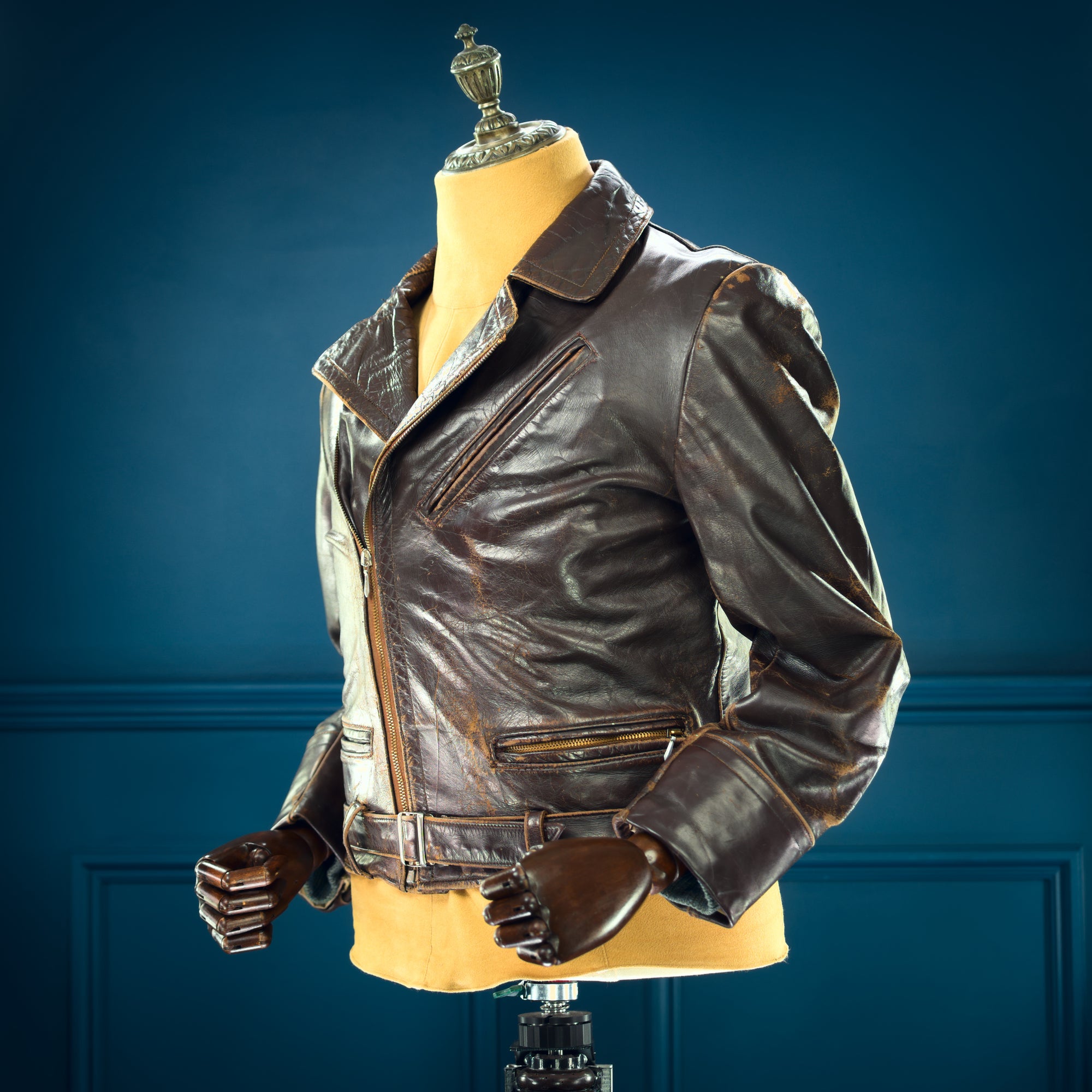 Vintage 1950s West German Calfskin Aviator Flight Biker Rider Leather Jacket “S”