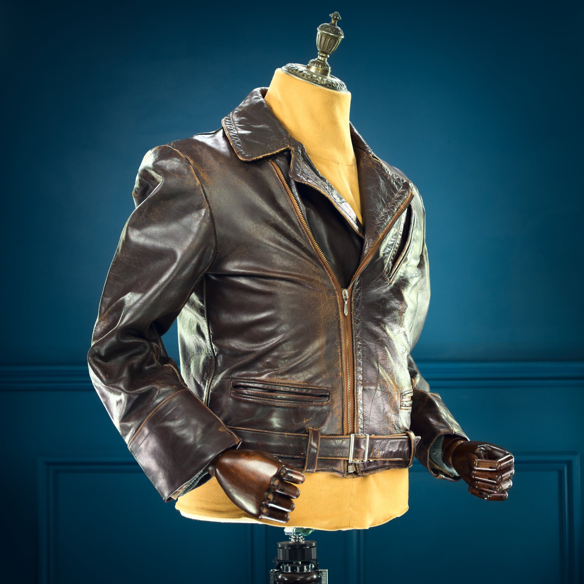 Vintage 1950s West German Calfskin Aviator Flight Biker Rider Leather Jacket “S”