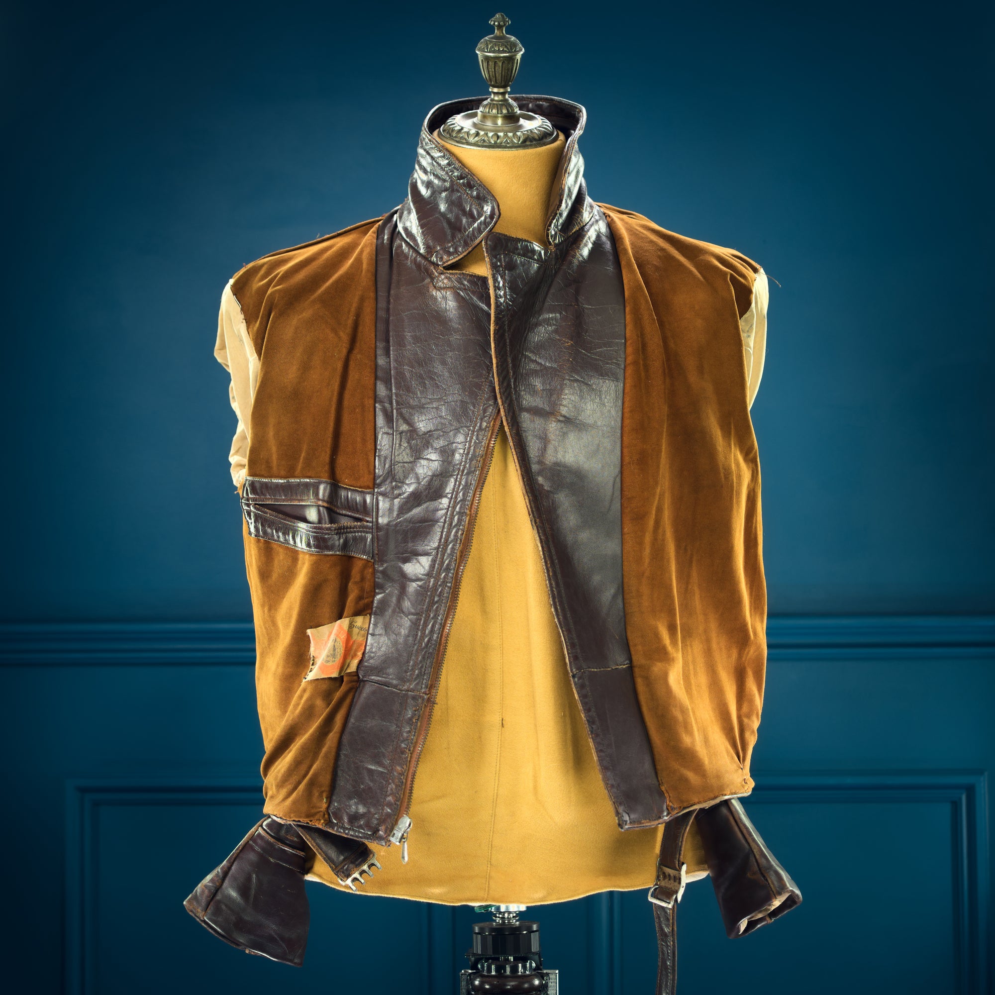 Vintage 1950s West German Calfskin Aviator Flight Biker Rider Leather Jacket “S”