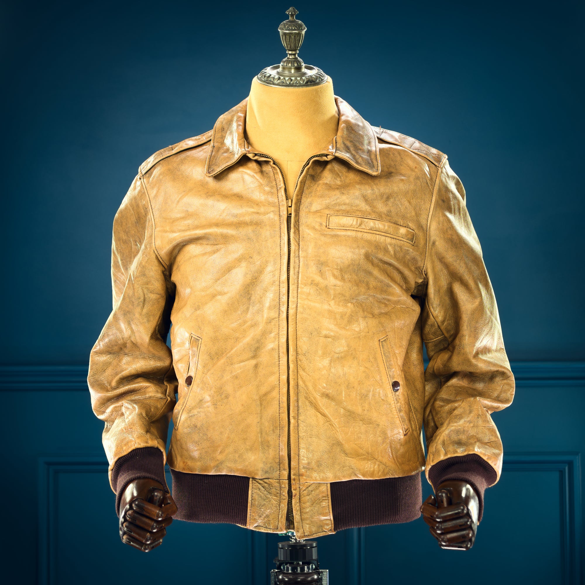 Vintage 1980s American Steerhide Flight Bomber Aviator Leather Jacket “M”