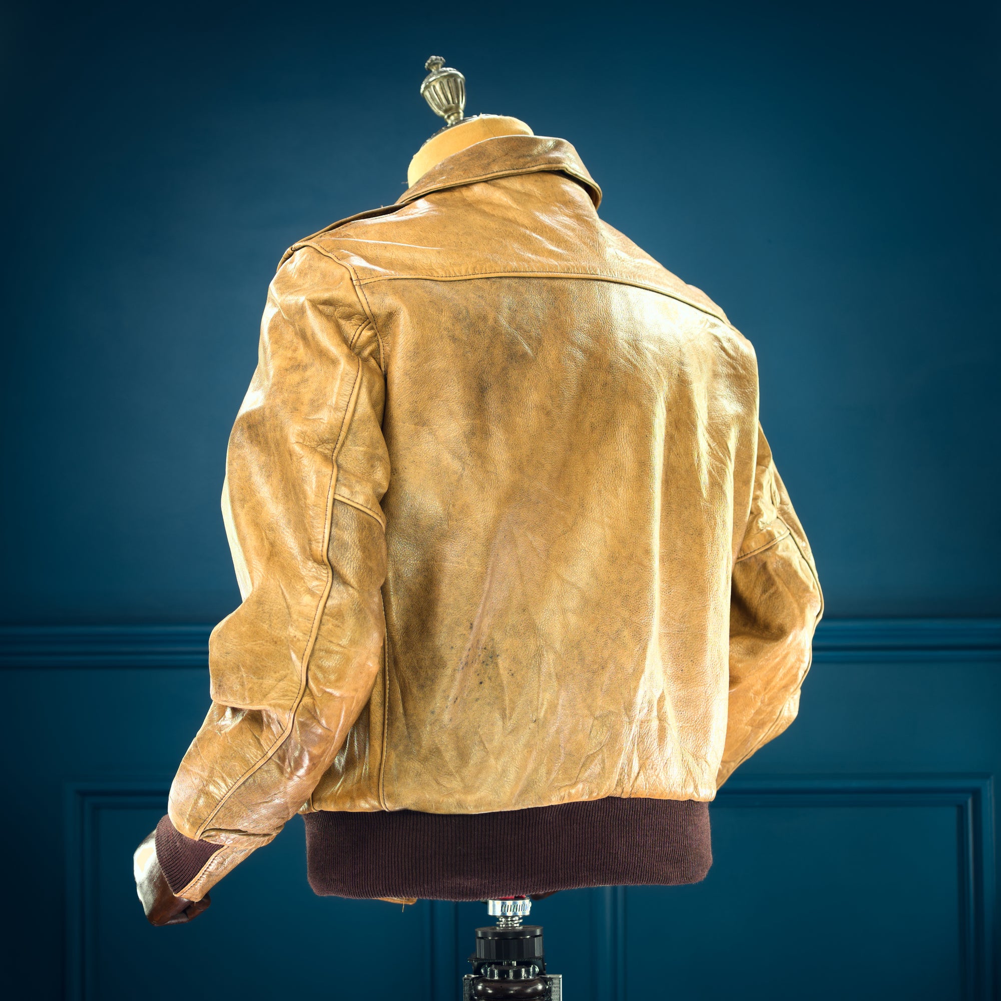 Vintage 1980s American Steerhide Flight Bomber Aviator Leather Jacket “M”