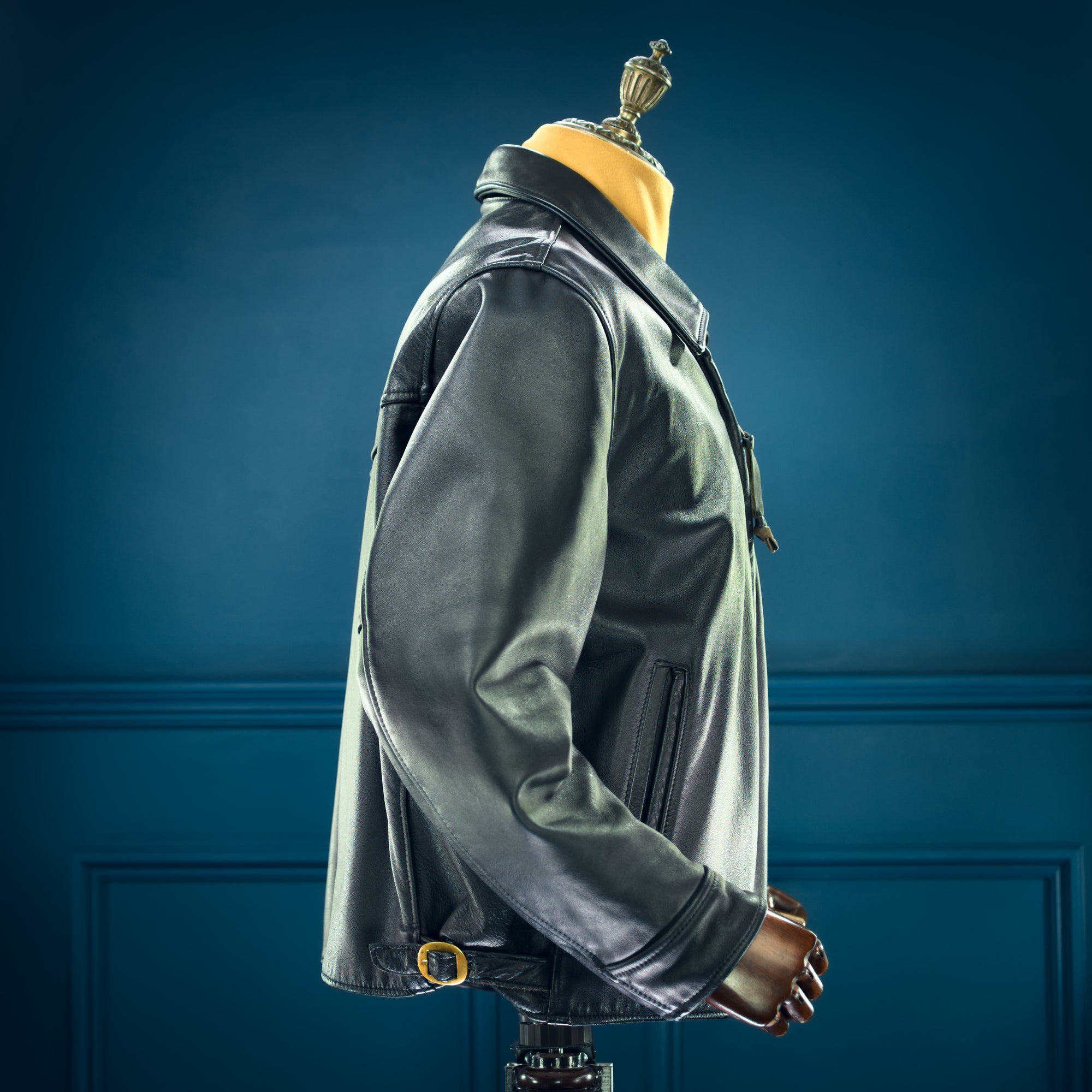 Vintage 1980s British Steerhide Highwayman Single Rider Leather Jacket “L”