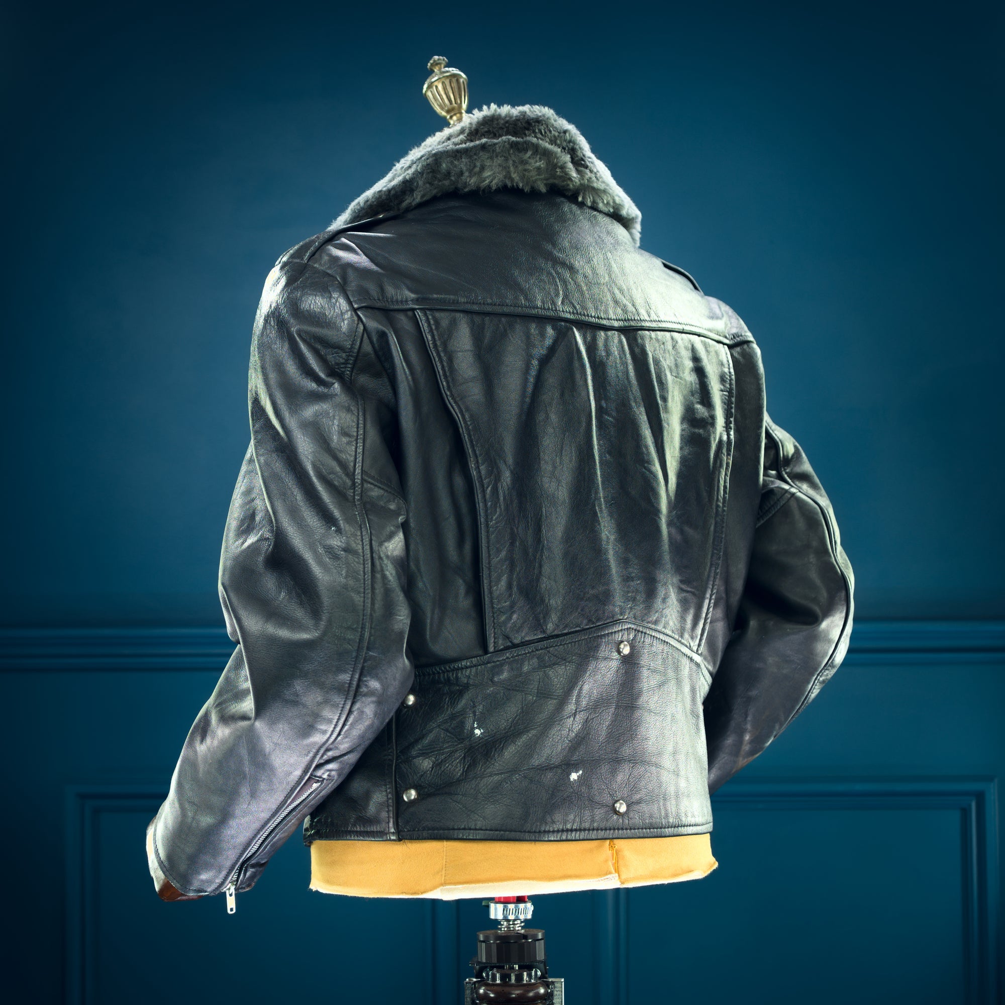 Vintage 1960s Montgomery Ward Biker Motorcycle Brando Rider Leather Jacket “L”