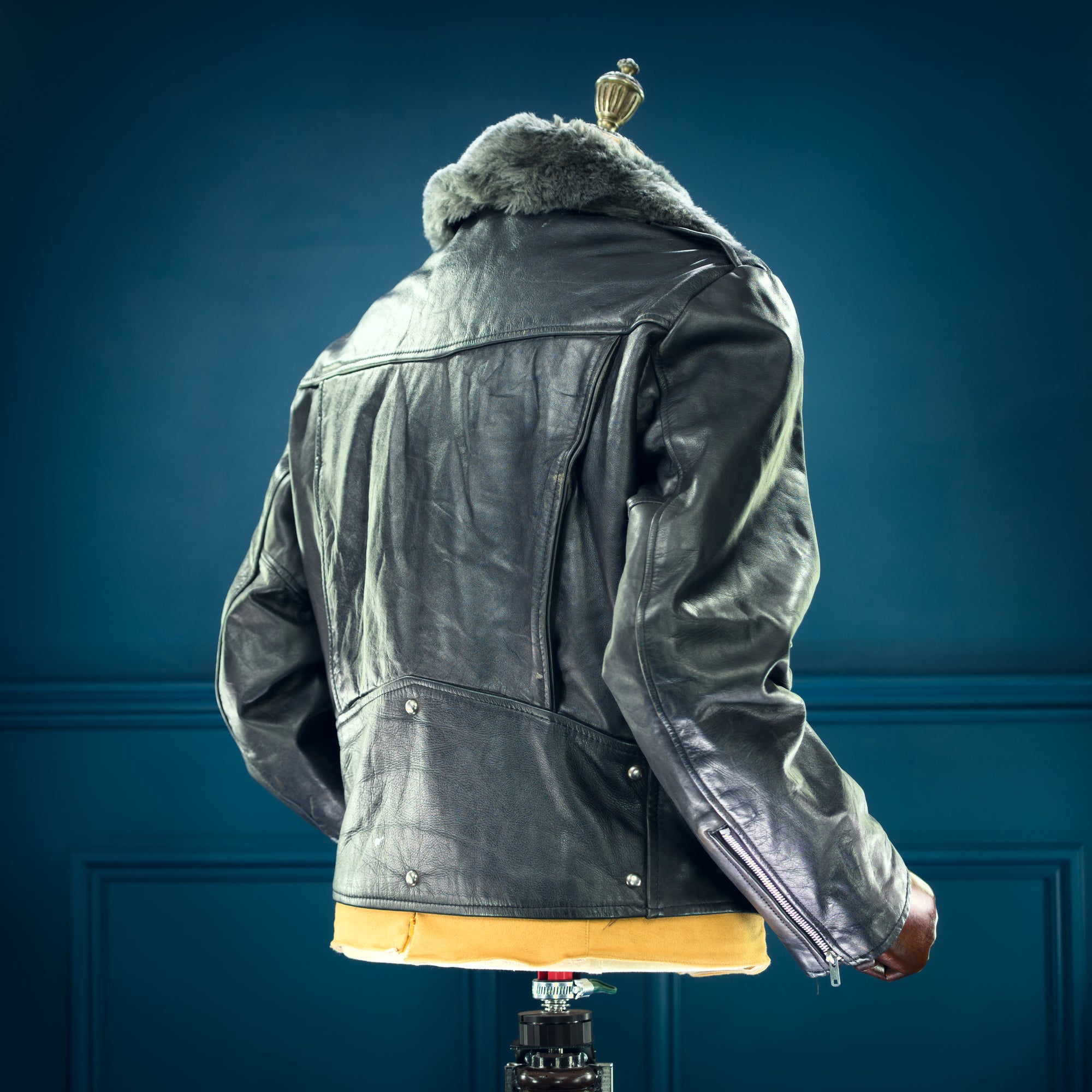 Vintage 1960s Montgomery Ward Biker Motorcycle Brando Rider Leather Jacket “L”