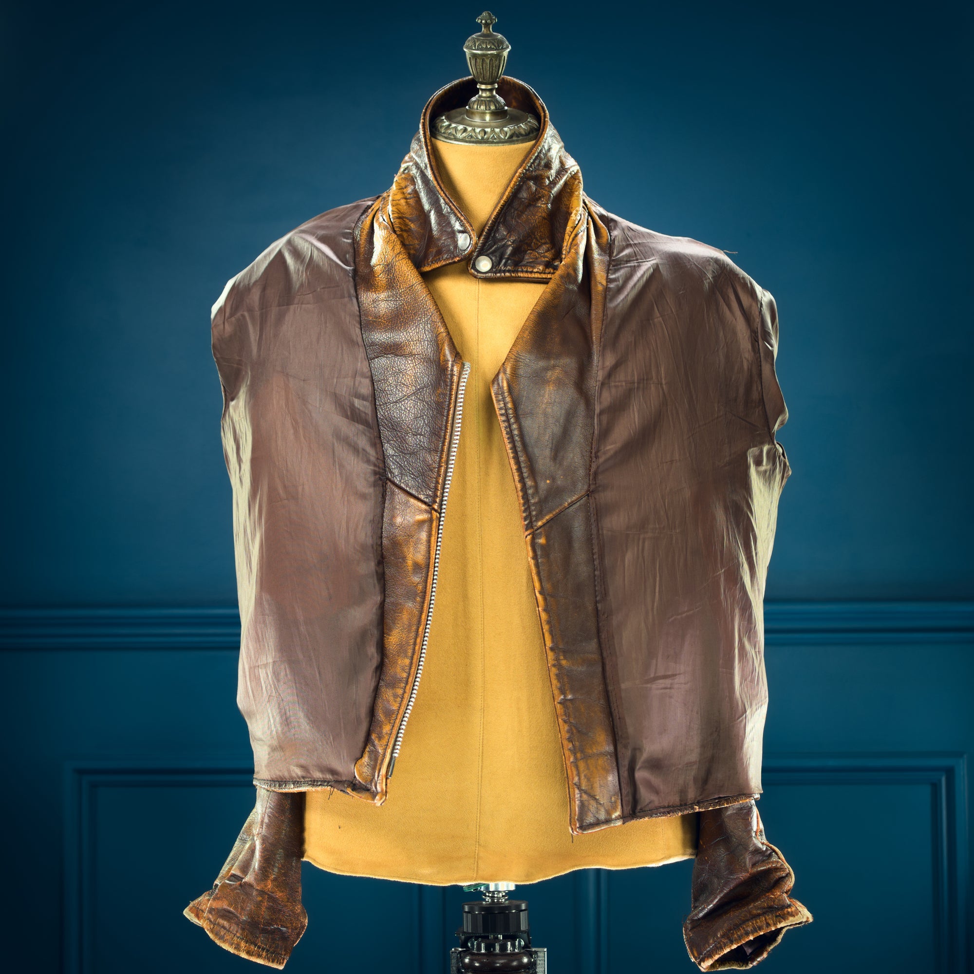 Vintage 1960s American Brown Steerhide Distressed Biker Rider Leather Jacket “L”