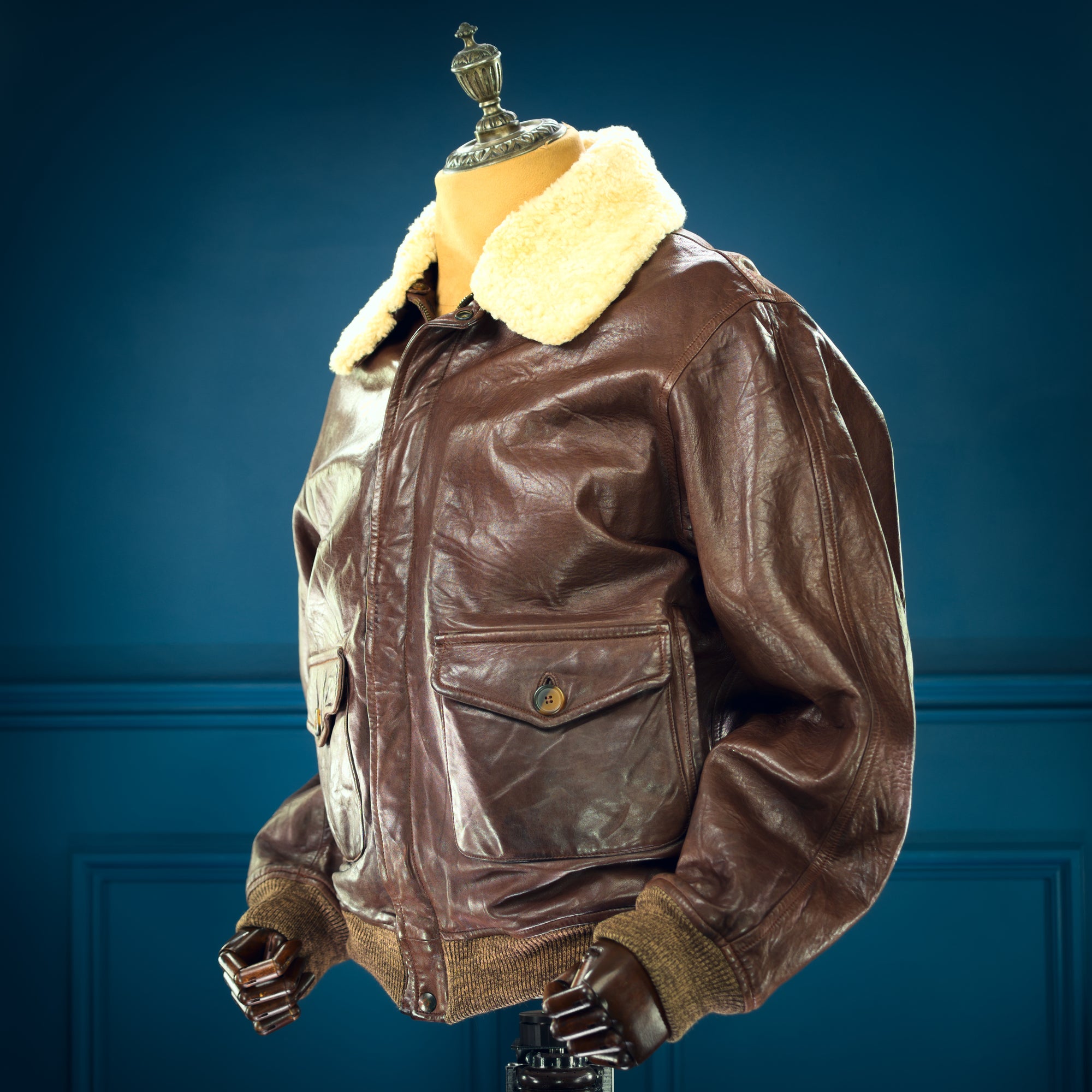 Vintage 1970s Etro Italian Lambskin G1 Flight Bomber Aviator Leather Jacket “L”