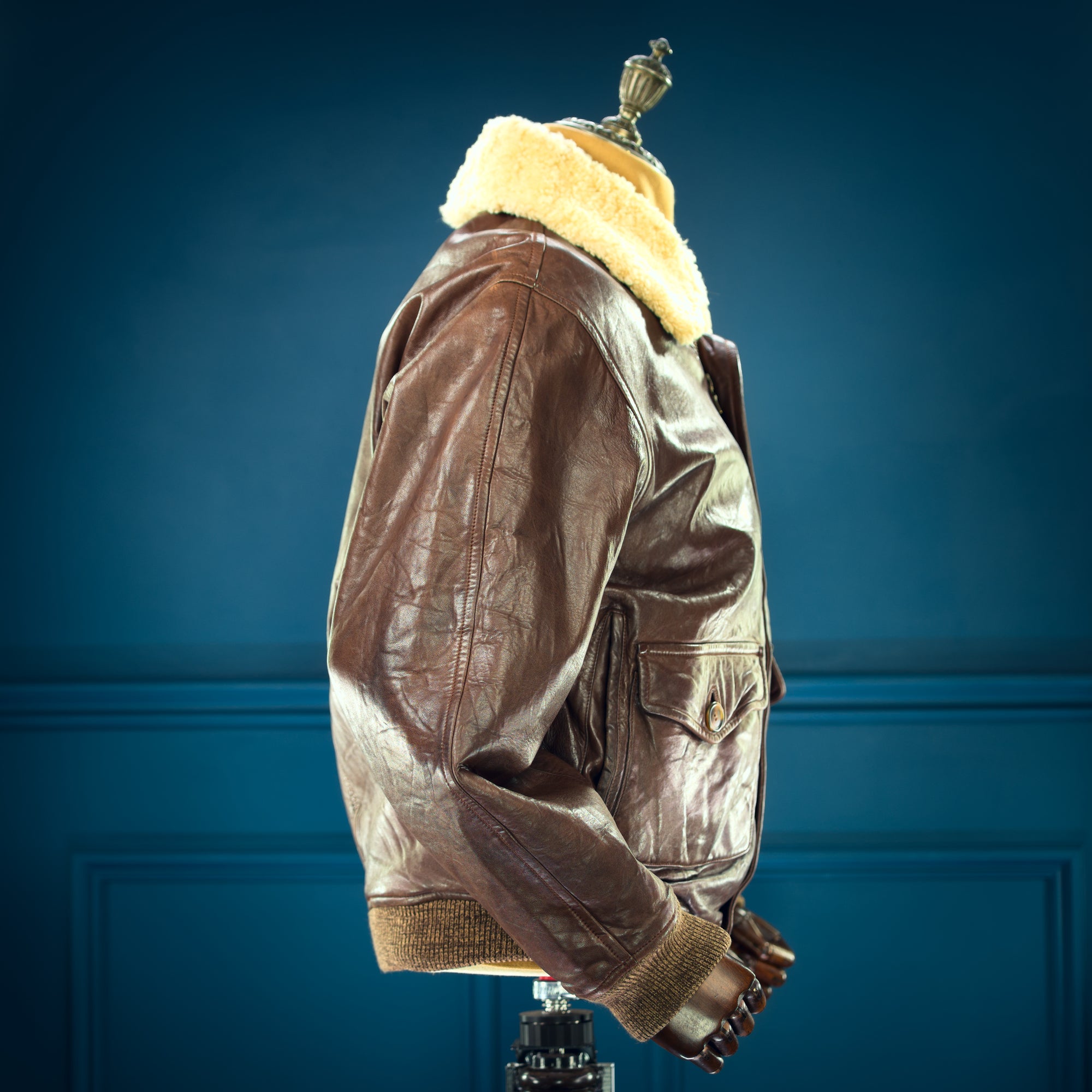 Vintage 1970s Etro Italian Lambskin G1 Flight Bomber Aviator Leather Jacket “L”