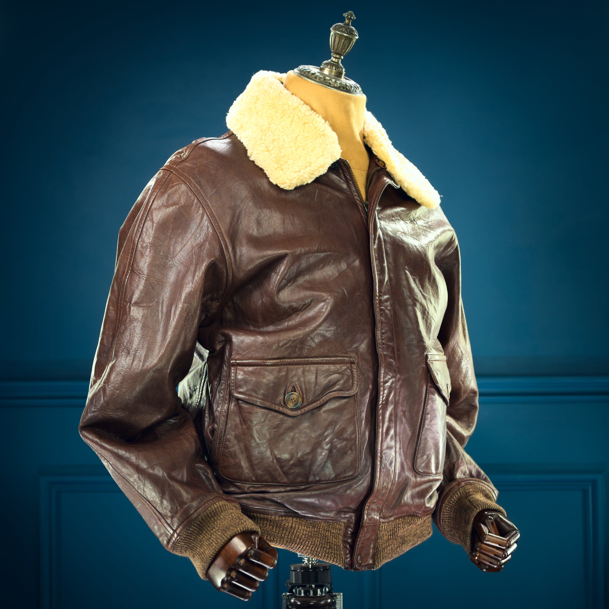 Vintage 1970s Etro Italian Lambskin G1 Flight Bomber Aviator Leather Jacket “L”