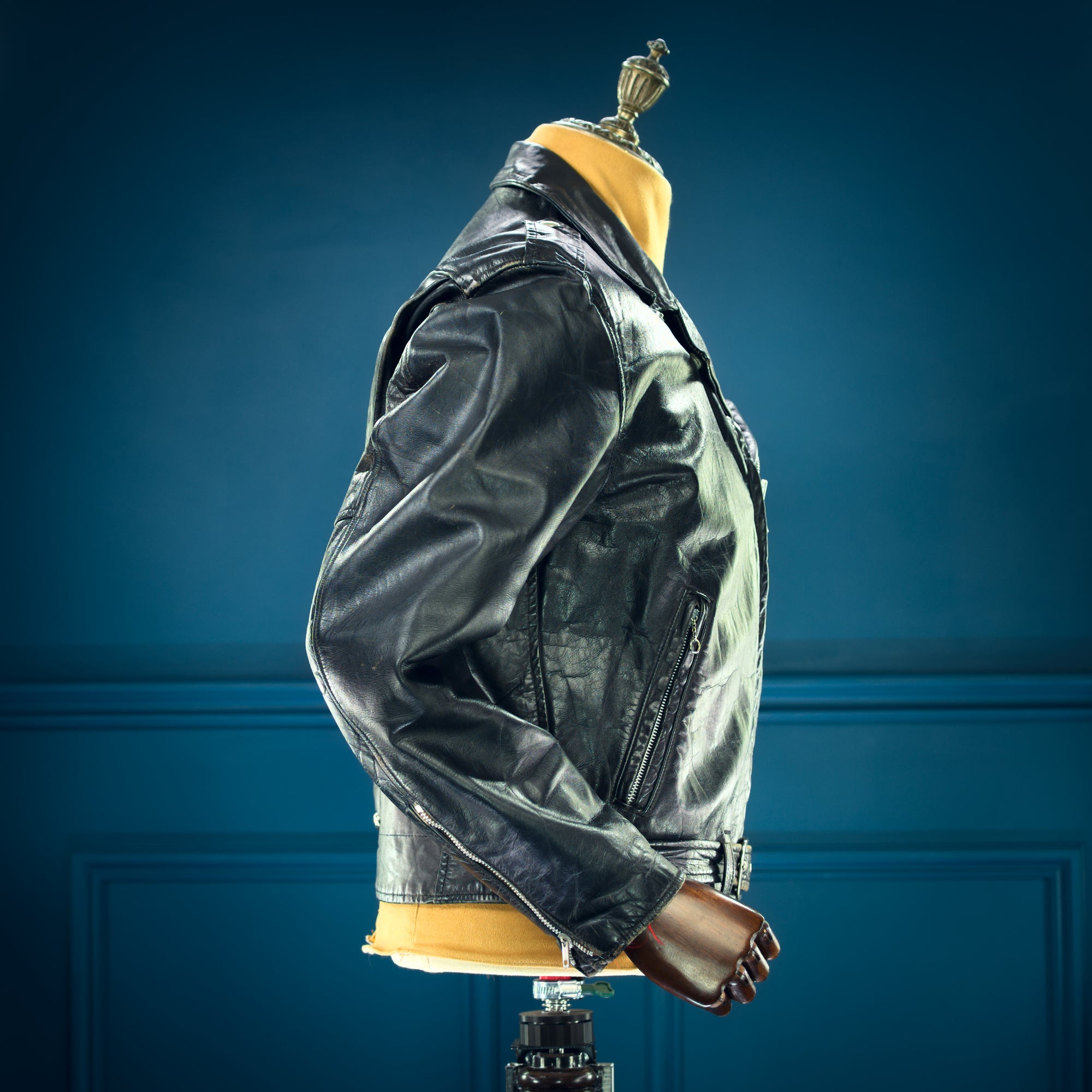 Vintage 1960s Sears Oakbrook Steerhide D Pocket Biker Moto Leather Jacket “M”