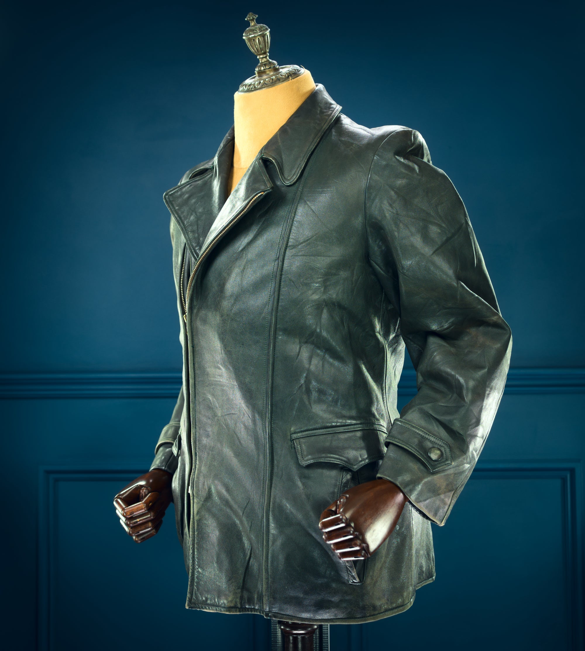 Vintage 1950s West German Horsehide Border Police Dispatch Leather Jacket “M”