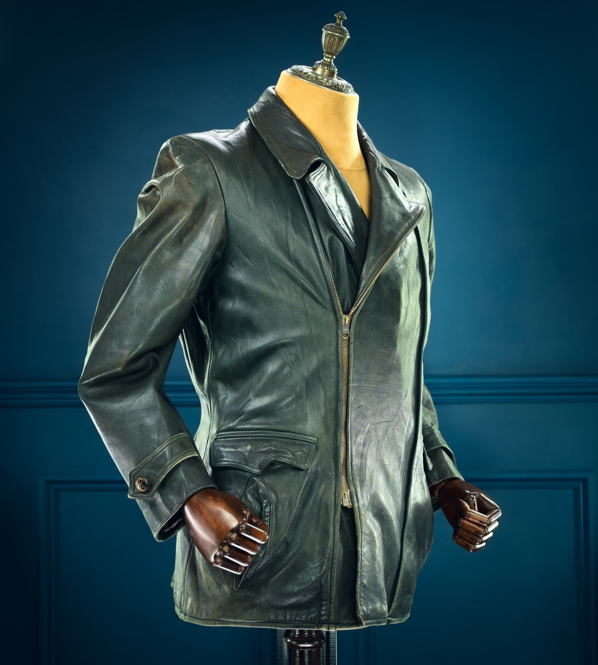 Vintage 1950s West German Horsehide Border Police Dispatch Leather Jacket “M”