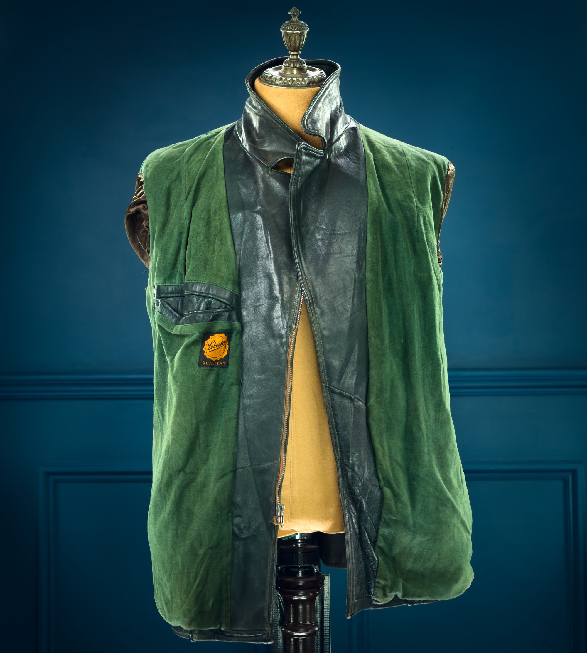 Vintage 1950s West German Horsehide Border Police Dispatch Leather Jacket “M”