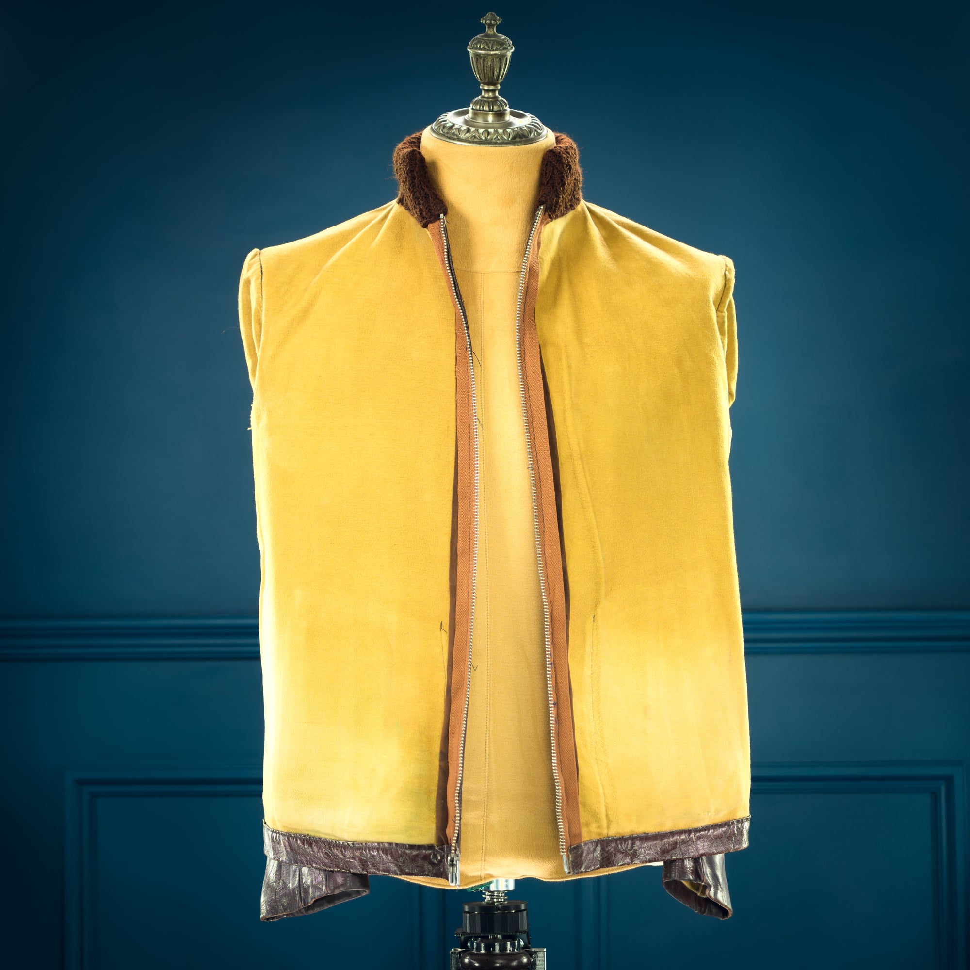 Vintage 1940s Czech Calfskin Windbreaker Flight Campus Leather Jacket “M”