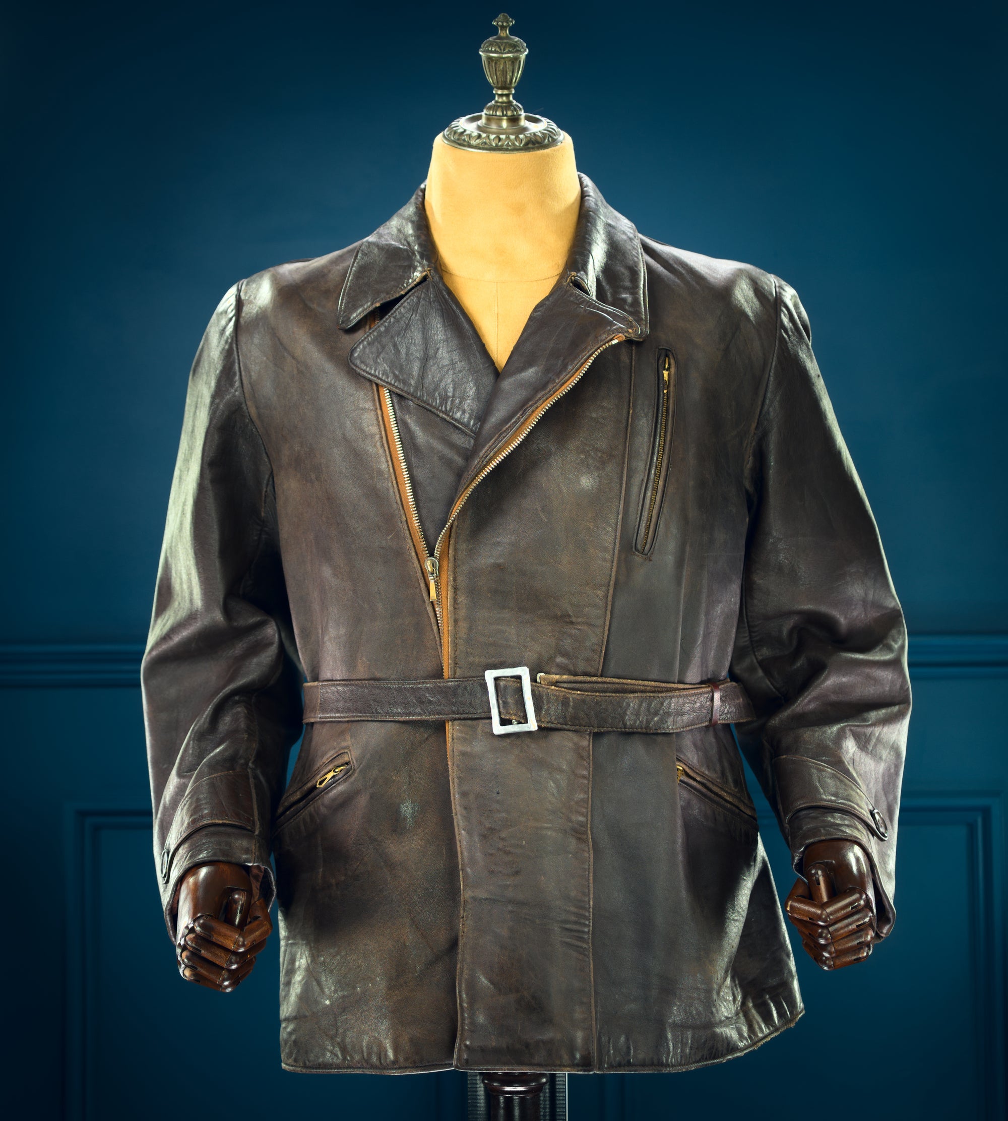 Vintage 1940s West German Sheepskin Border Police Dispatch Leather Jacket “M”