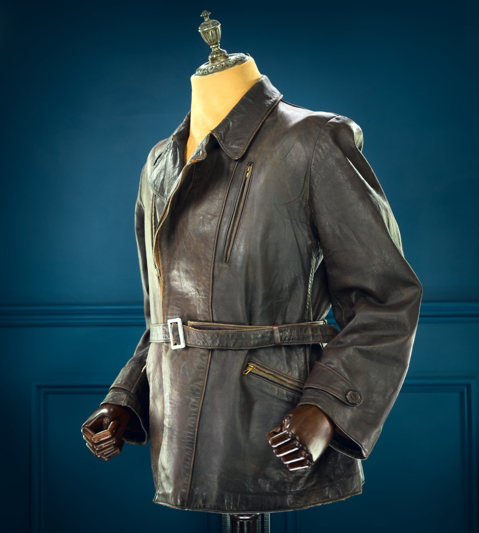 Vintage 1940s West German Sheepskin Border Police Dispatch Leather Jacket “M”