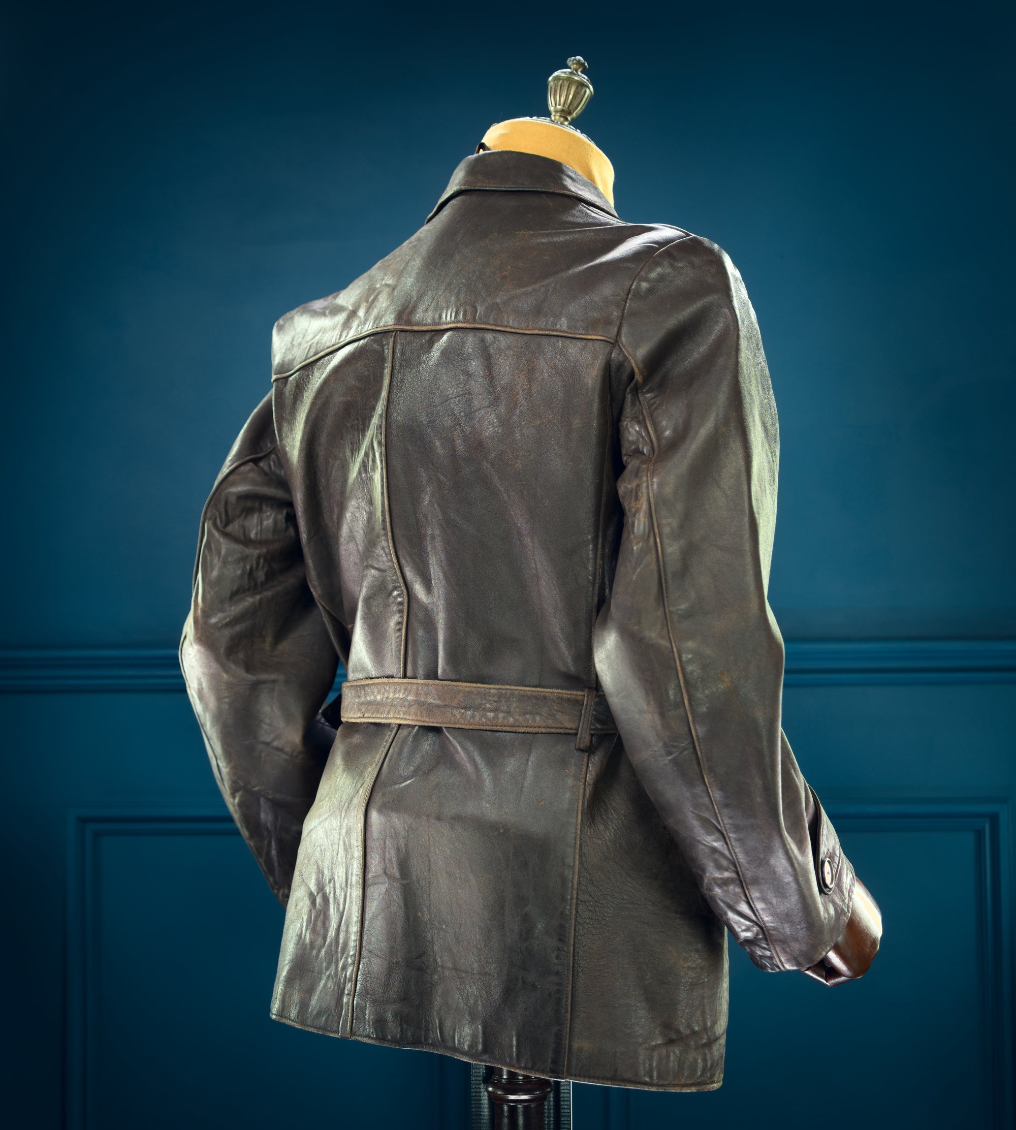 Vintage 1940s West German Sheepskin Border Police Dispatch Leather Jacket “M”