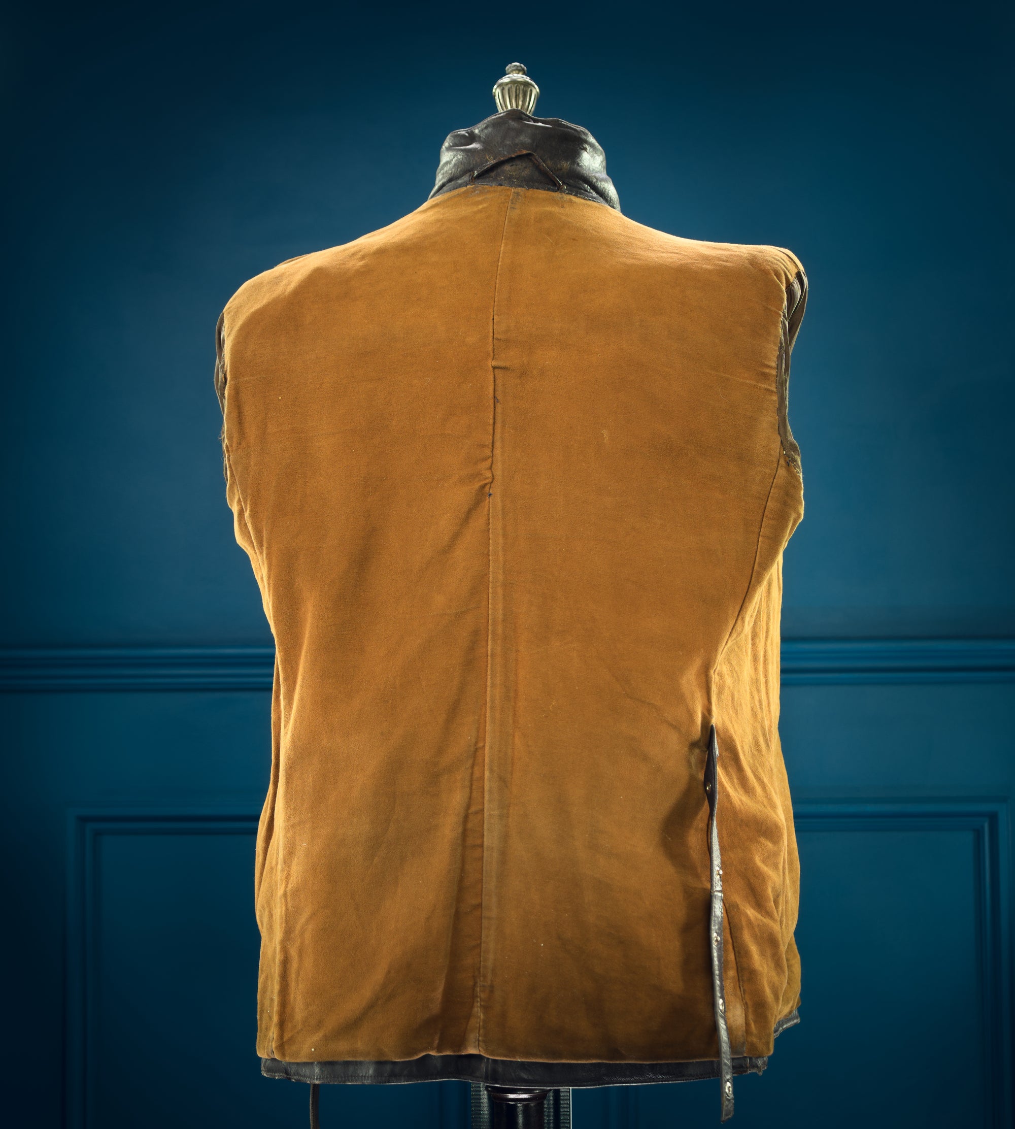 Vintage 1940s West German Sheepskin Border Police Dispatch Leather Jacket “M”