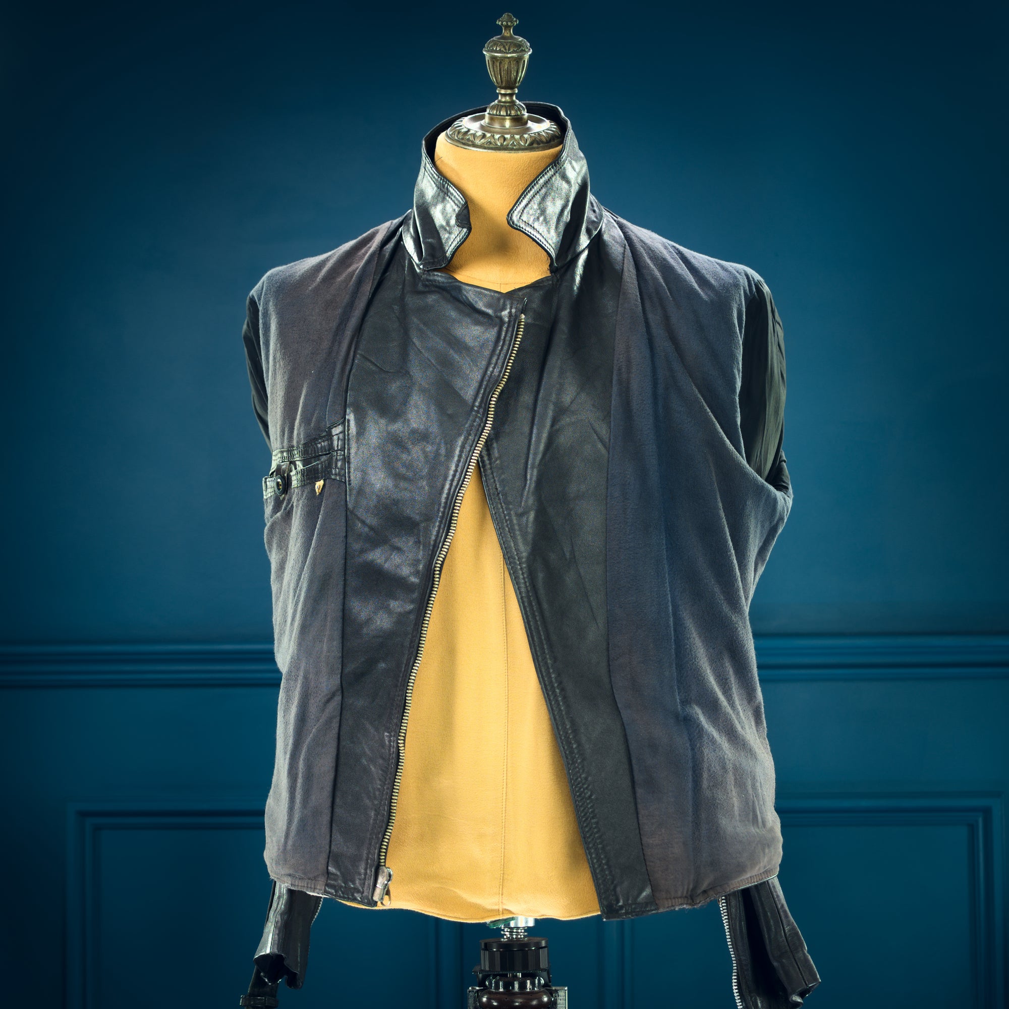 Vintage 1950s West German Lambskin Aviator Biker Flight Black Leather Jacket “M”