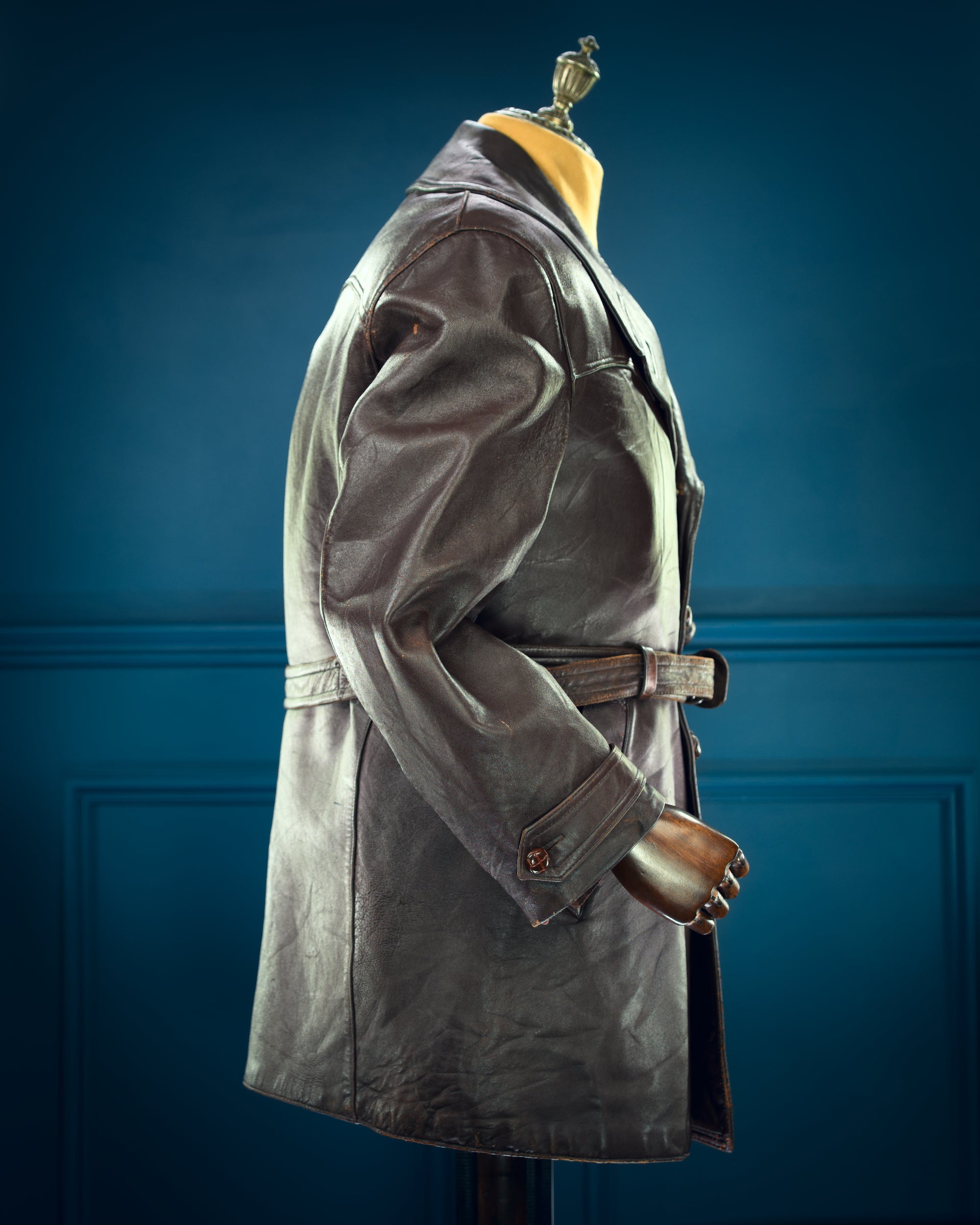 Vintage 1950s French Sheepskin Barnstormer Car Coat Flight Leather Jacket “L”