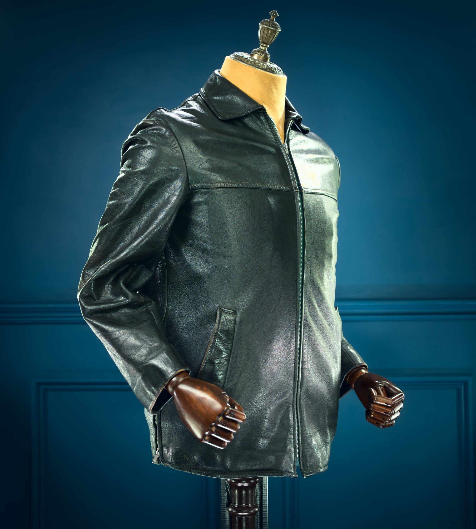 Vintage 1960s East German Sheepskin Single Rider Worker Chore Leather Jacket “S”