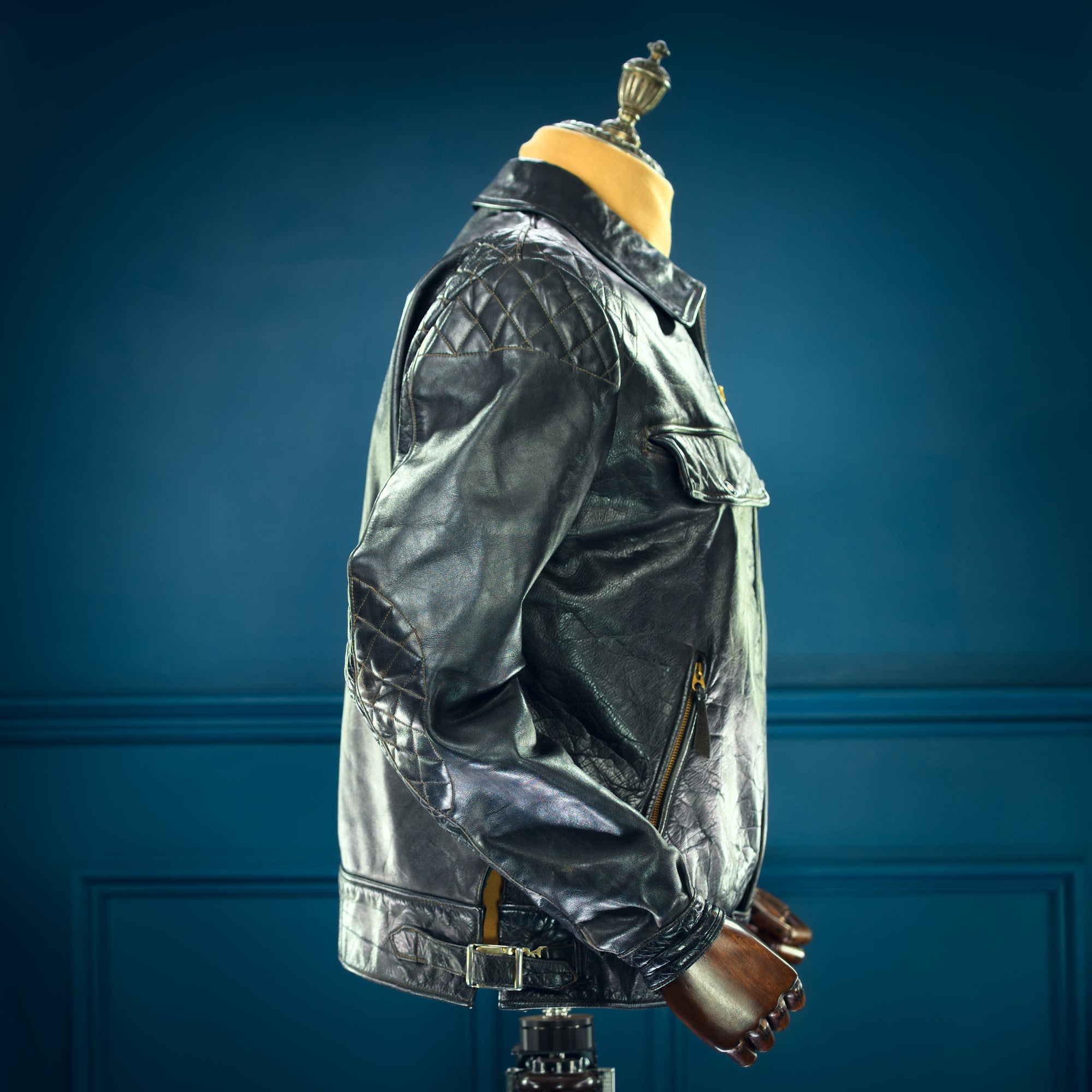 Vintage 1940s German Horsehide Single Rider Biker Police Leather Jacket “L”