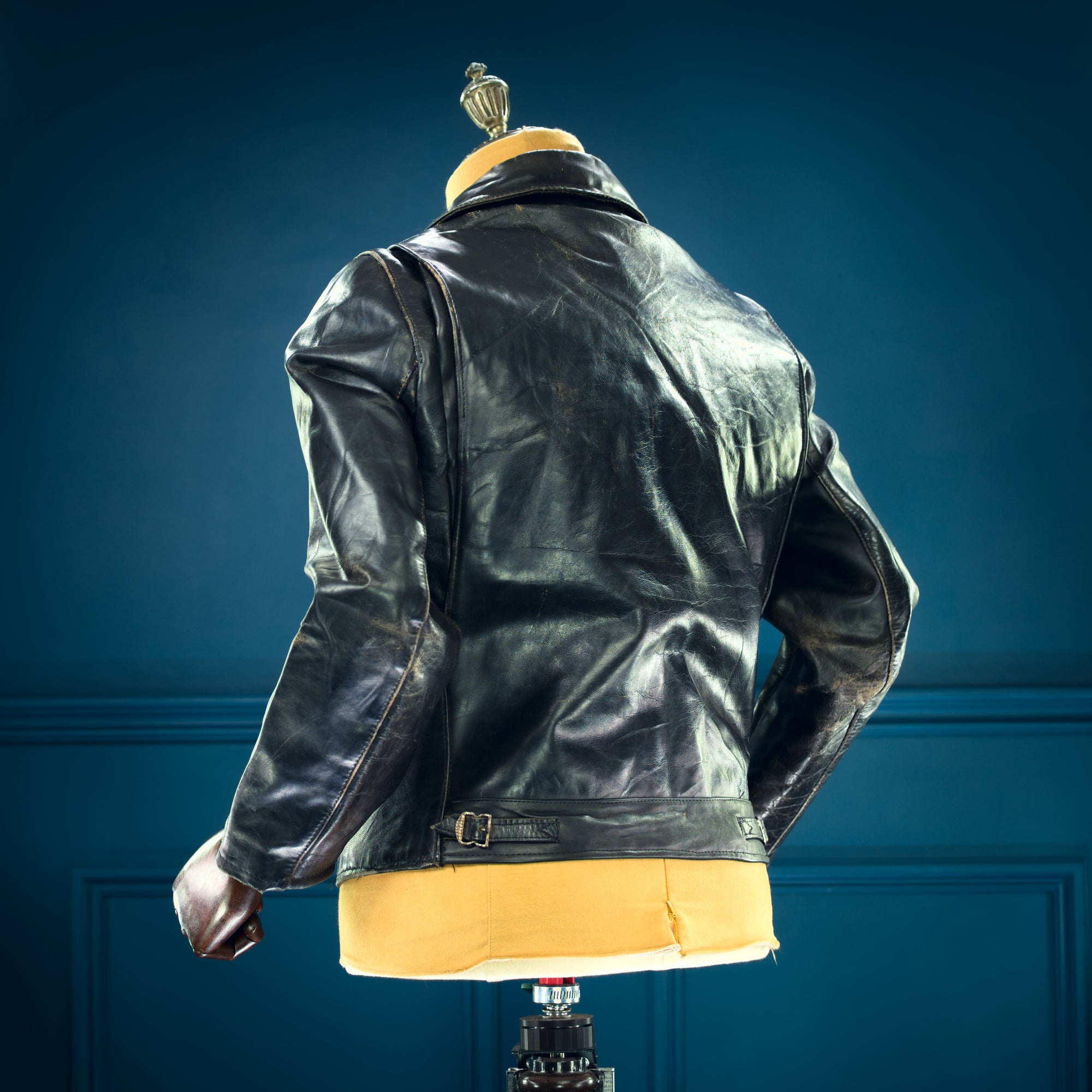 Vintage 1960s British Steerhide Black Single Rider Highwayman Leather Jacket “S”